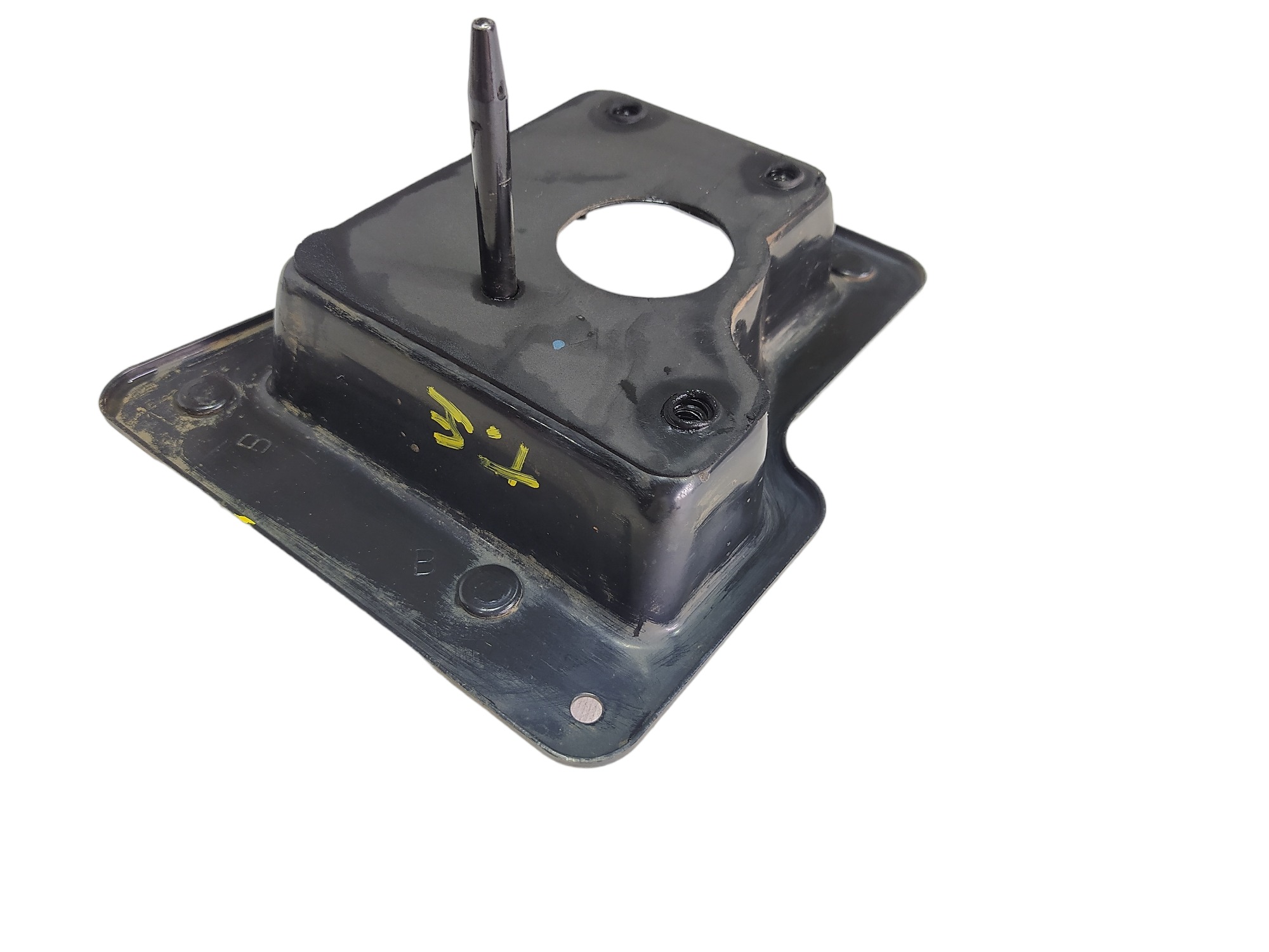 Suporte Alma Parachoque Traseiro Esquerdo Equus V577 8