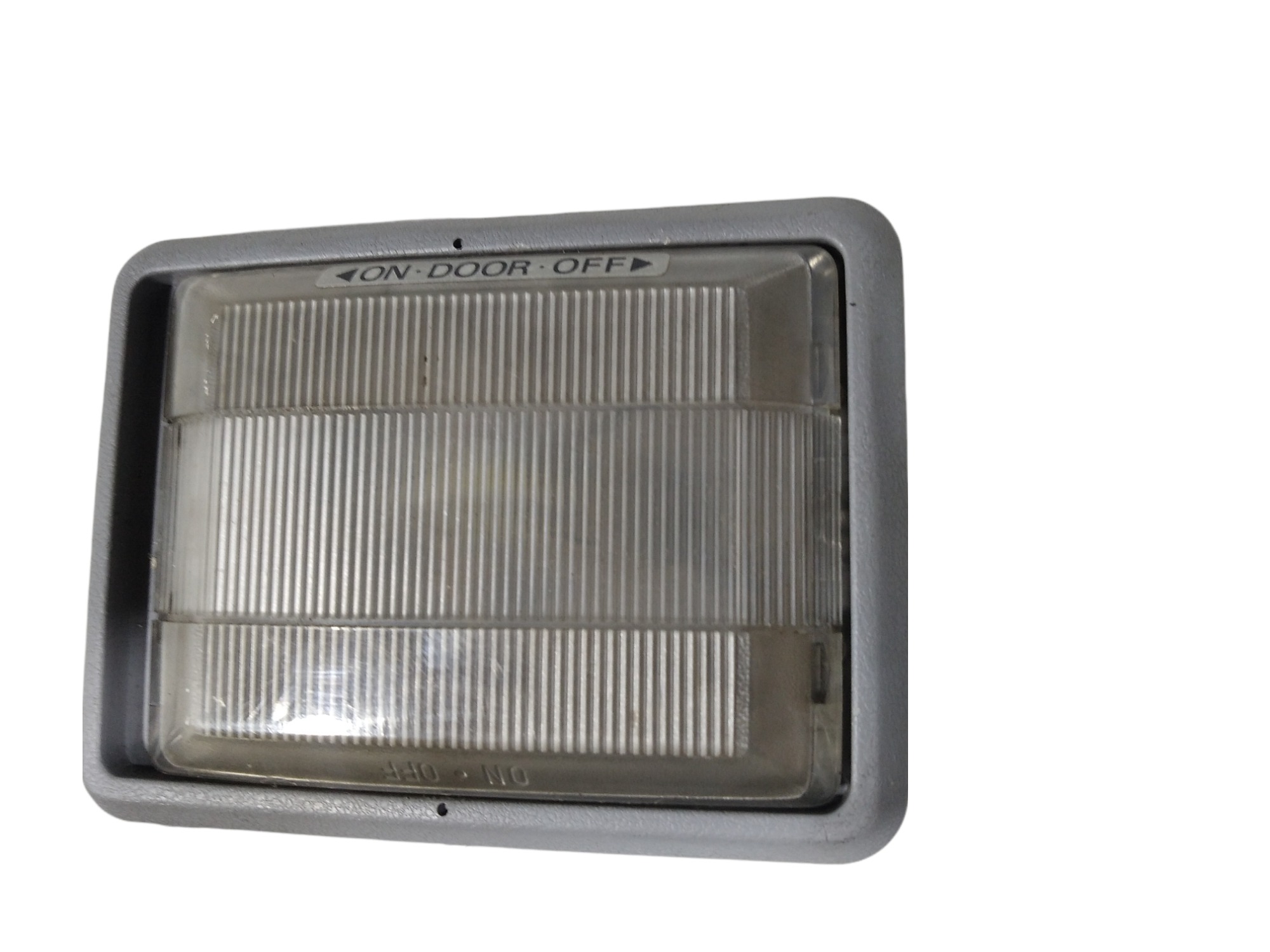 Luz Cortesia Traseira Pajero Sport 2004 V319 3