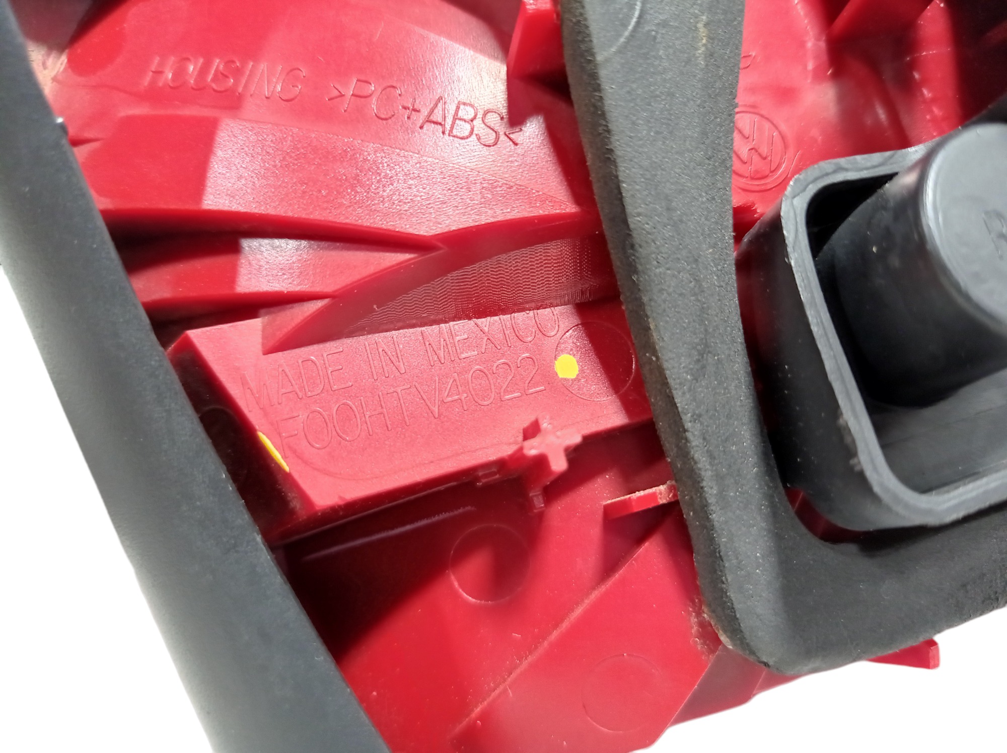 Lanterna Direita Tampa Traseira Vw Jetta 2011 A 2014 V301 6
