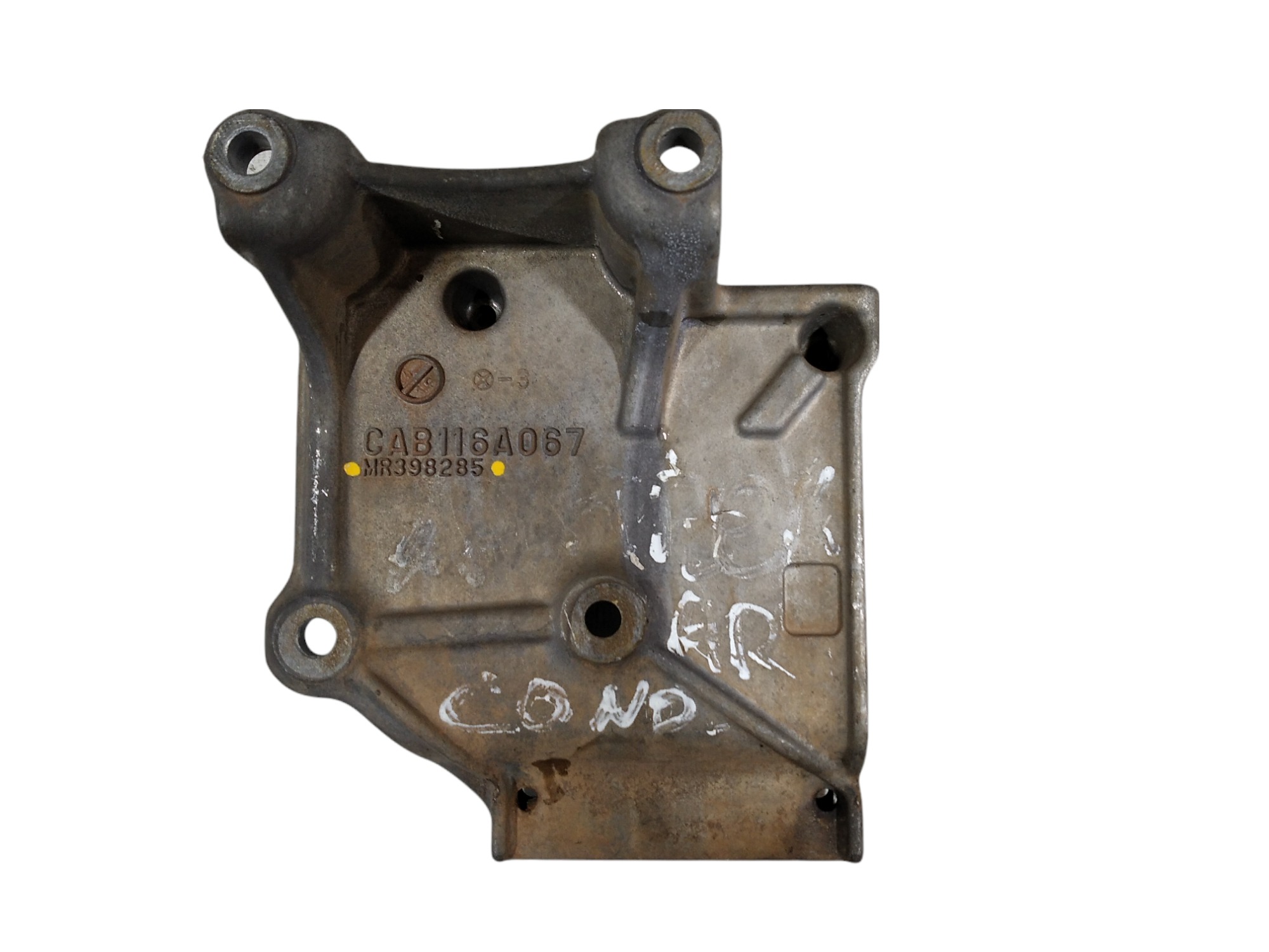 Suporte Compressor Ar Mitsubishi Airtrek 2003 V168 Mr398285 2
