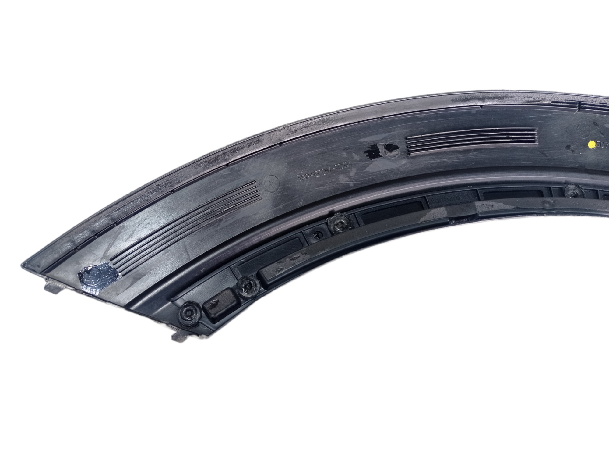 Moldura Paralama Direito Vw Saveiro Cross 2020 V467 6