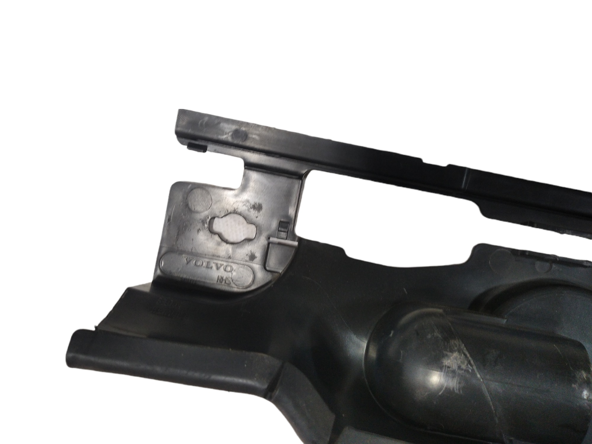 Defletor De Ar Radiador Volvo Xc70 2007 2009 8