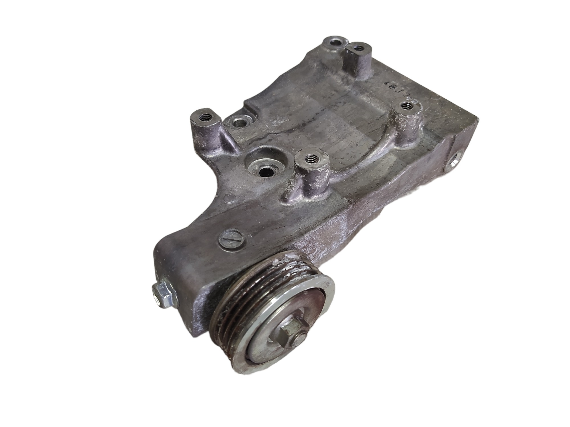 Suporte Alternador Suzuki Swift 1.6 2015 V550 3