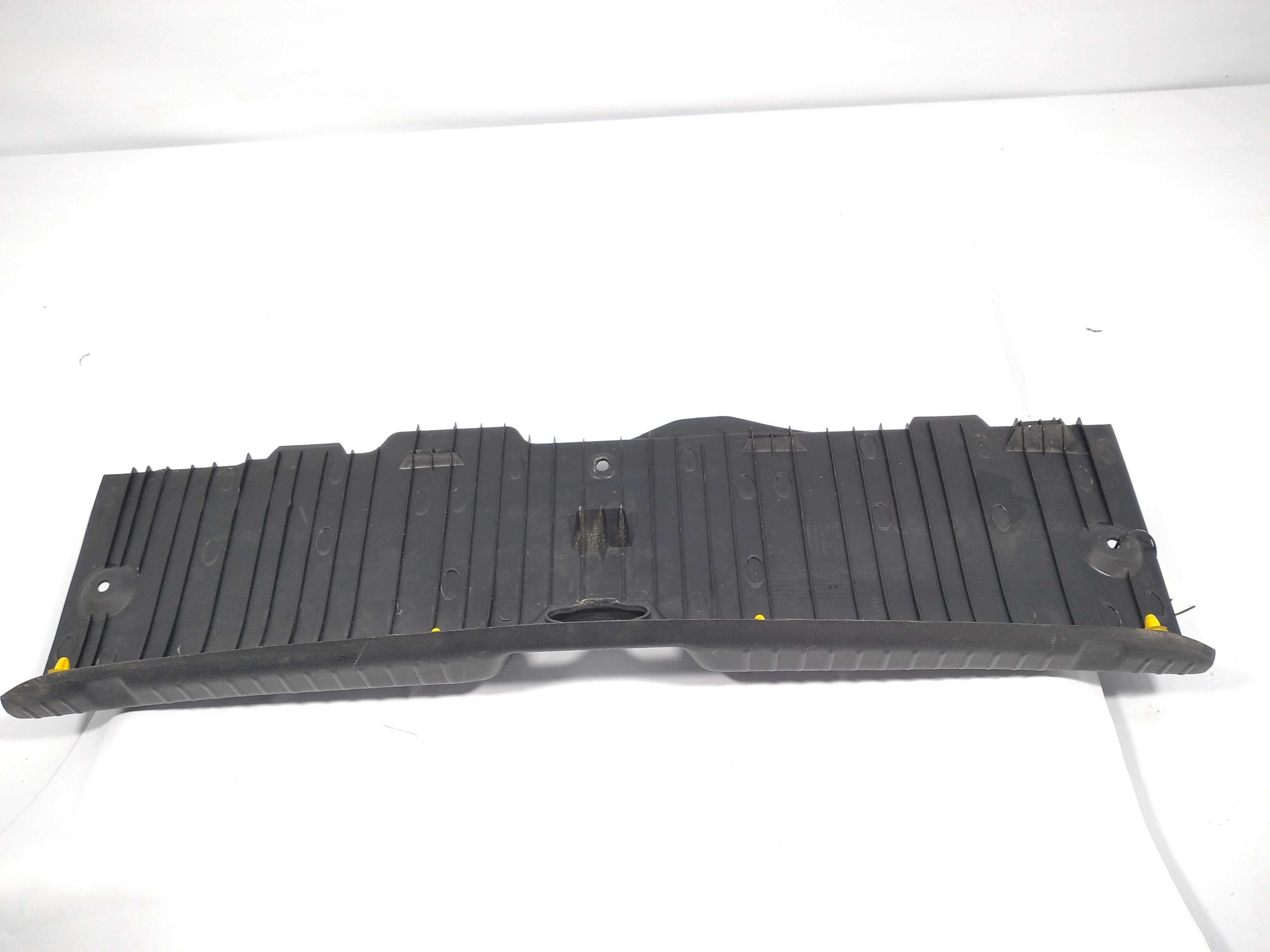 Acabamento Painel Traseiro Kia Cerato 1.6 2010 V331 2
