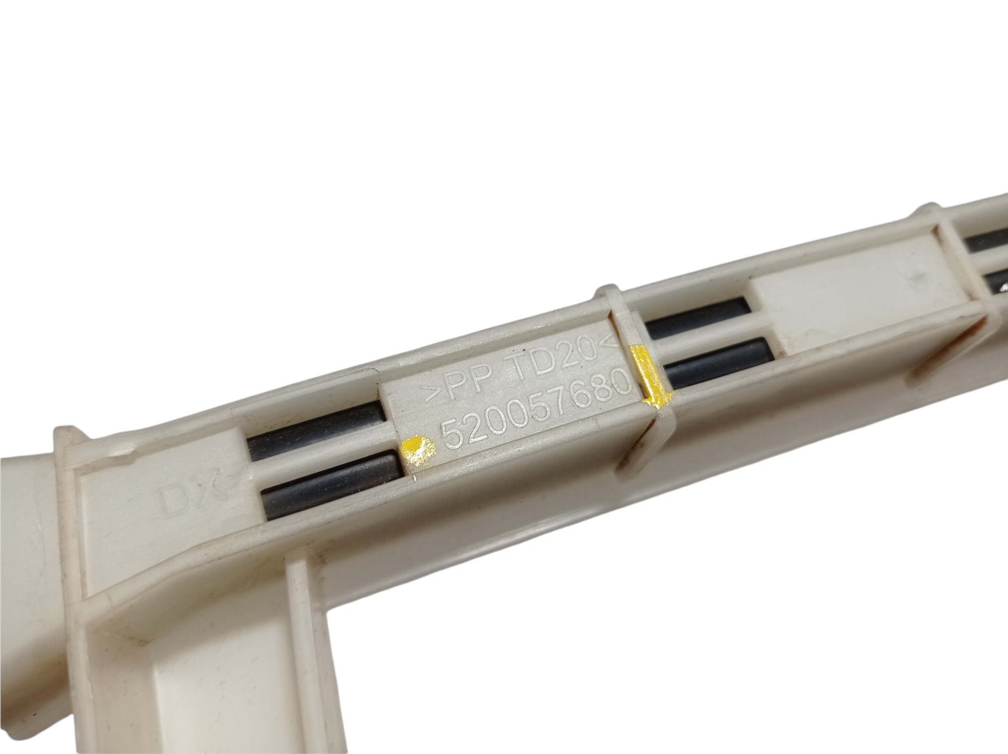 Guia Vidro Porta Dianteira Direita Fiat Mobi 2016 2020 V313 4