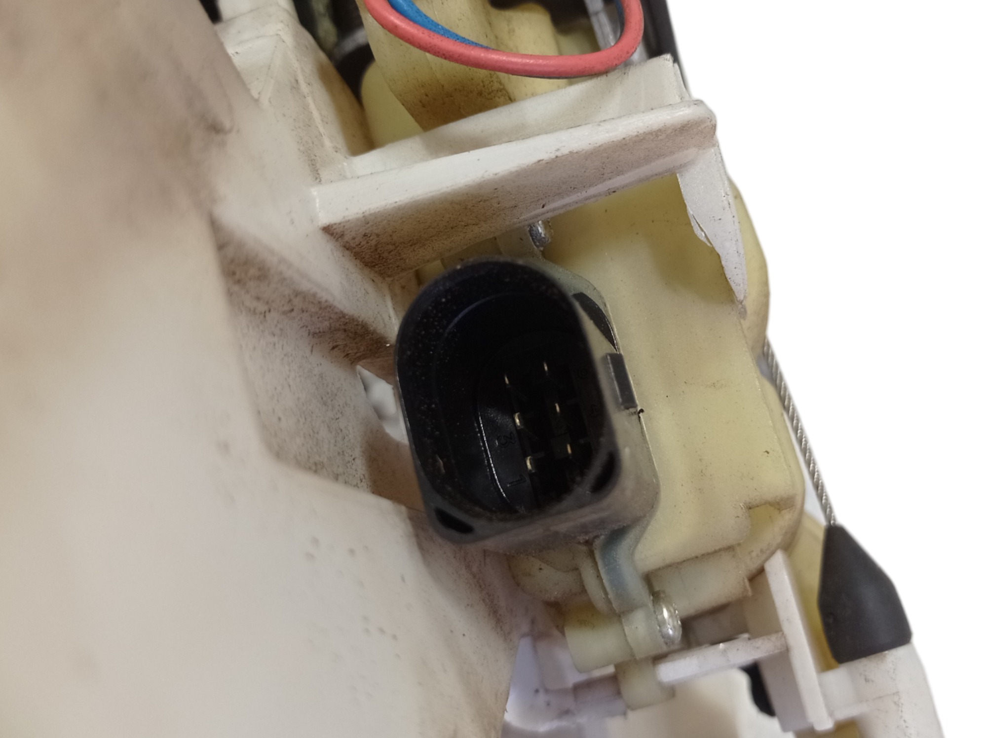 Fechadura Porta Traseira Esquerda Vw Golf 2009 V566 5