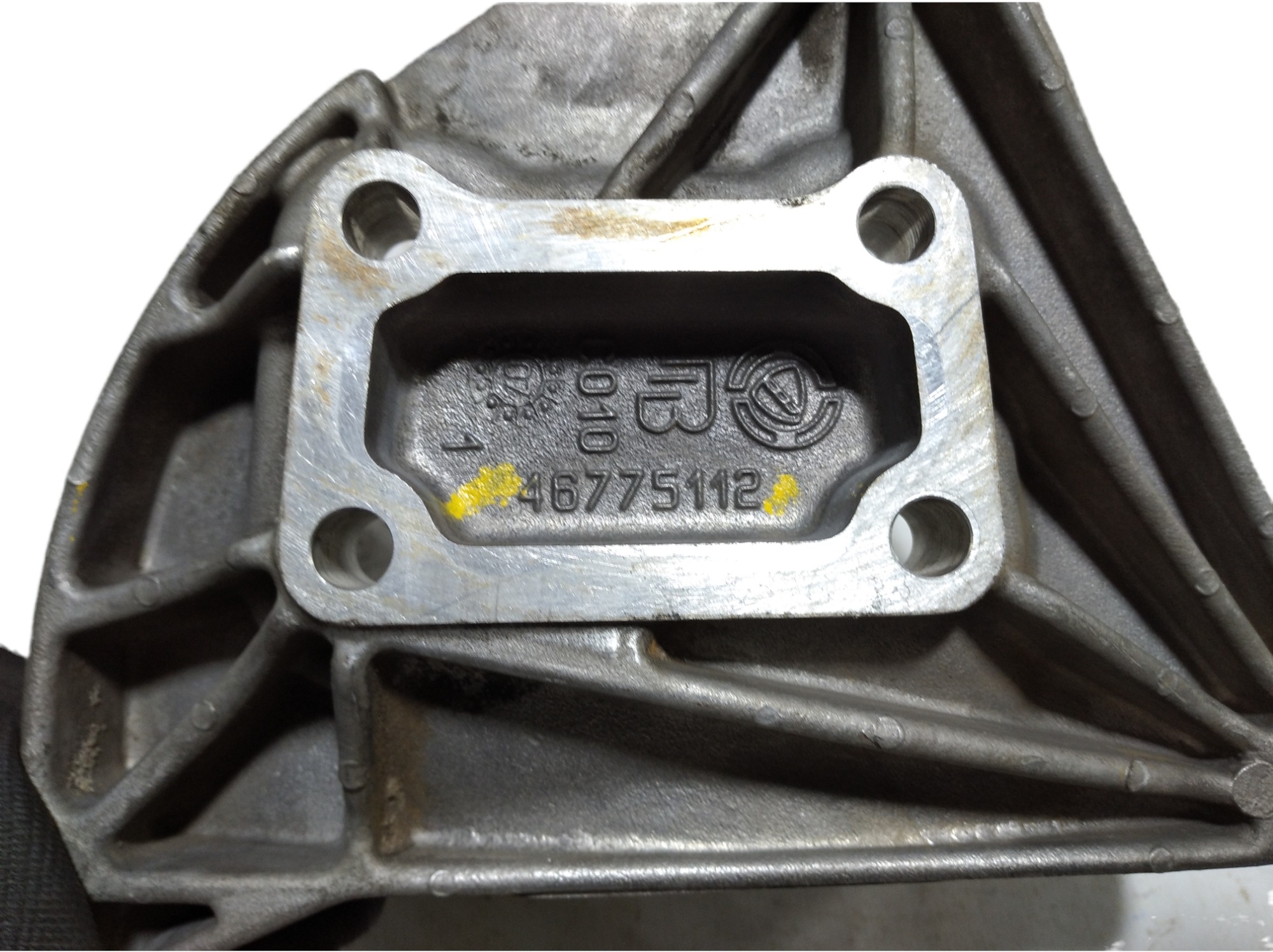Suporte Compressor Ar Fiat Linea 1.9 2009 V325 3