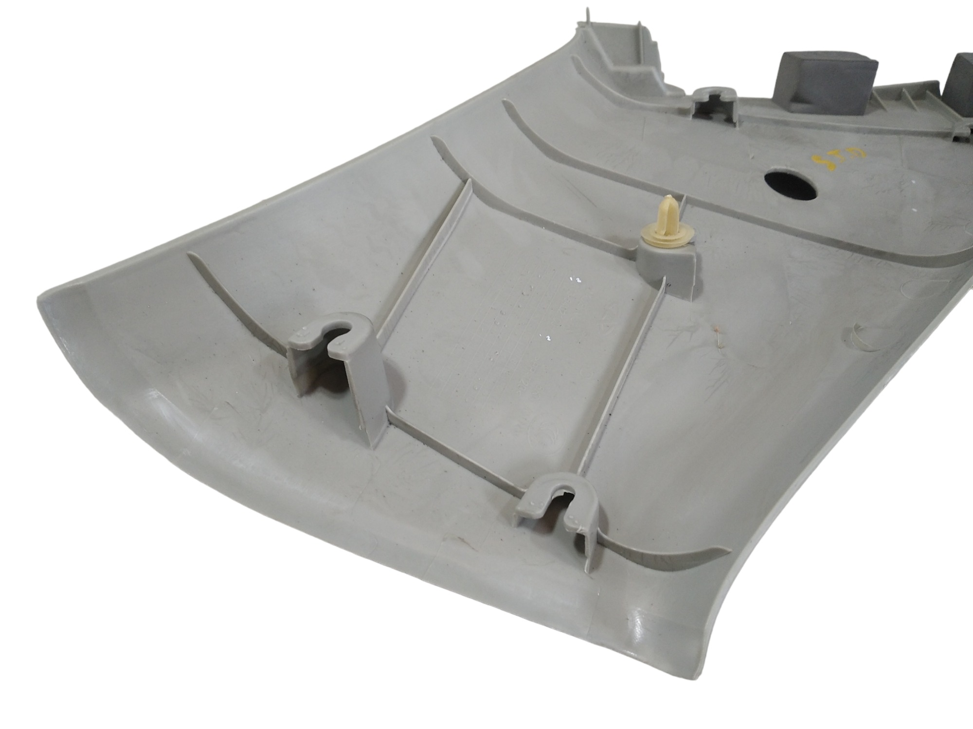 Acabamento Coluna Superior Traseiro Chery Celer 2013 V470 6