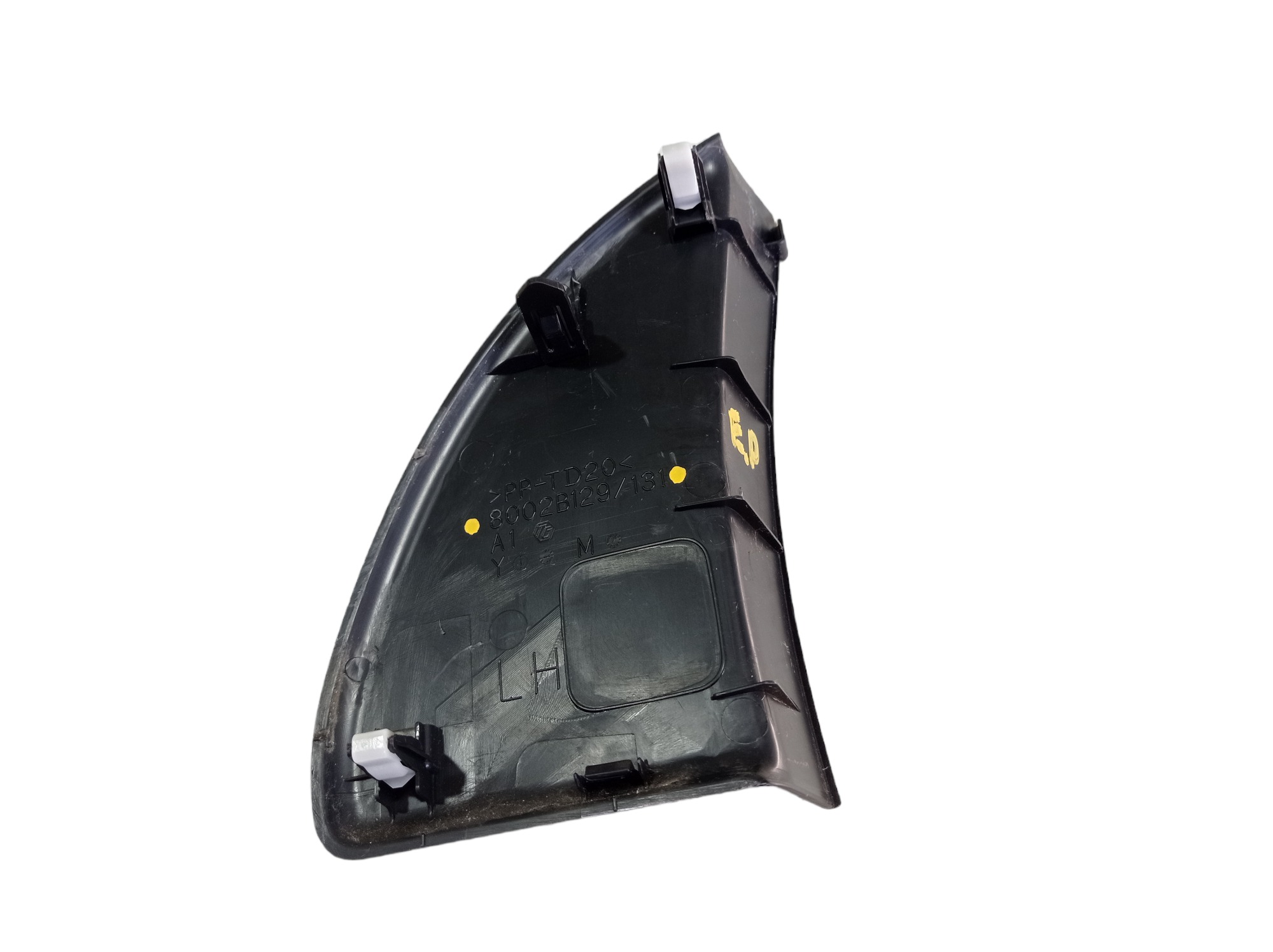 Acabamento Esquerdo Painel Mitsubishi Outlander 2014 V551 3