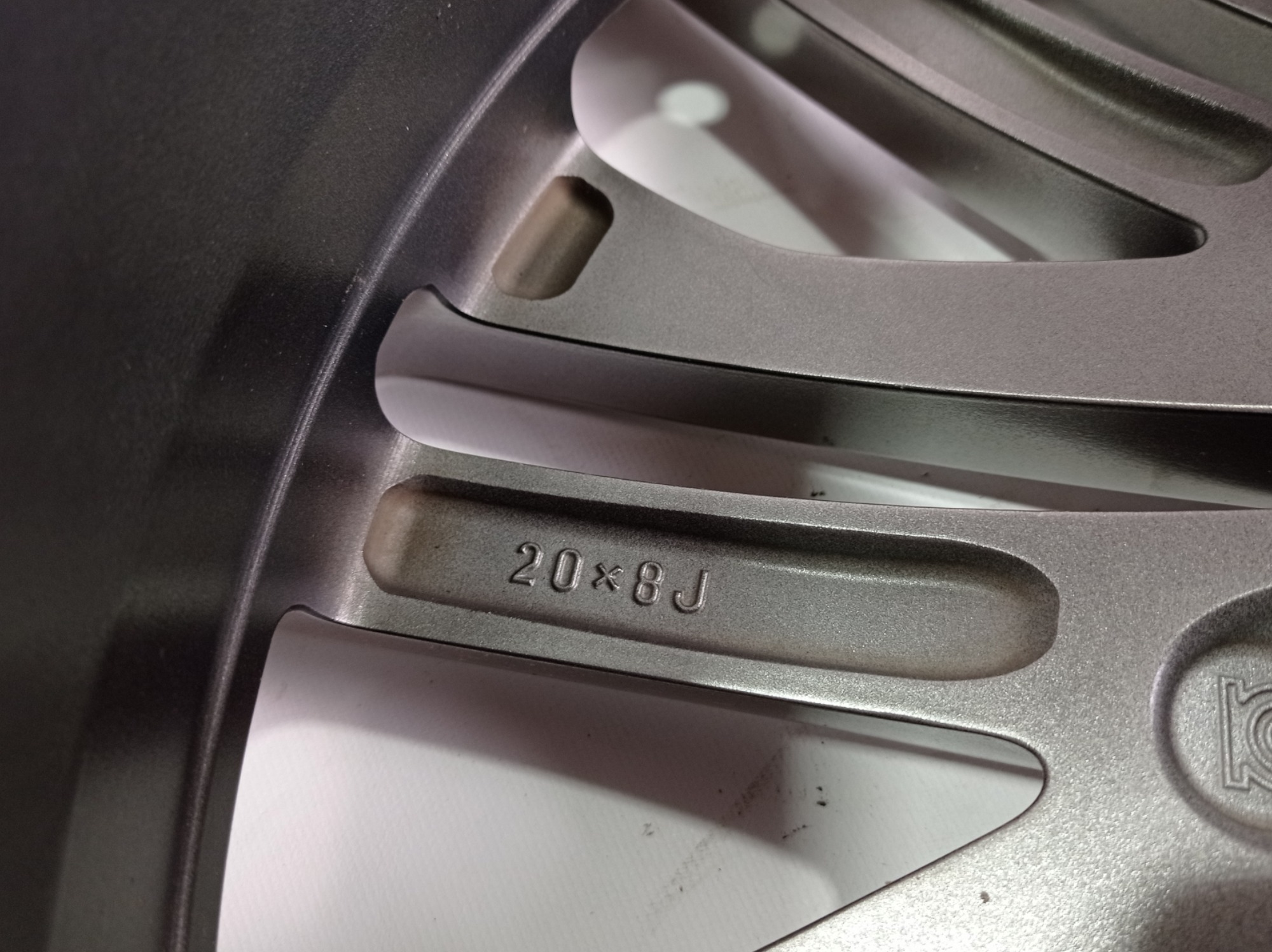 Roda Aro 20 5×114 Lexus Rx450hl 2021 V576 9