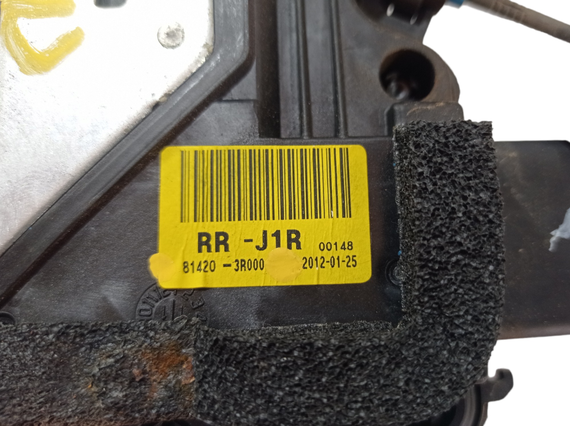 Fechadura Porta Traseira Direita Kia Cadenza 2013 V547 8