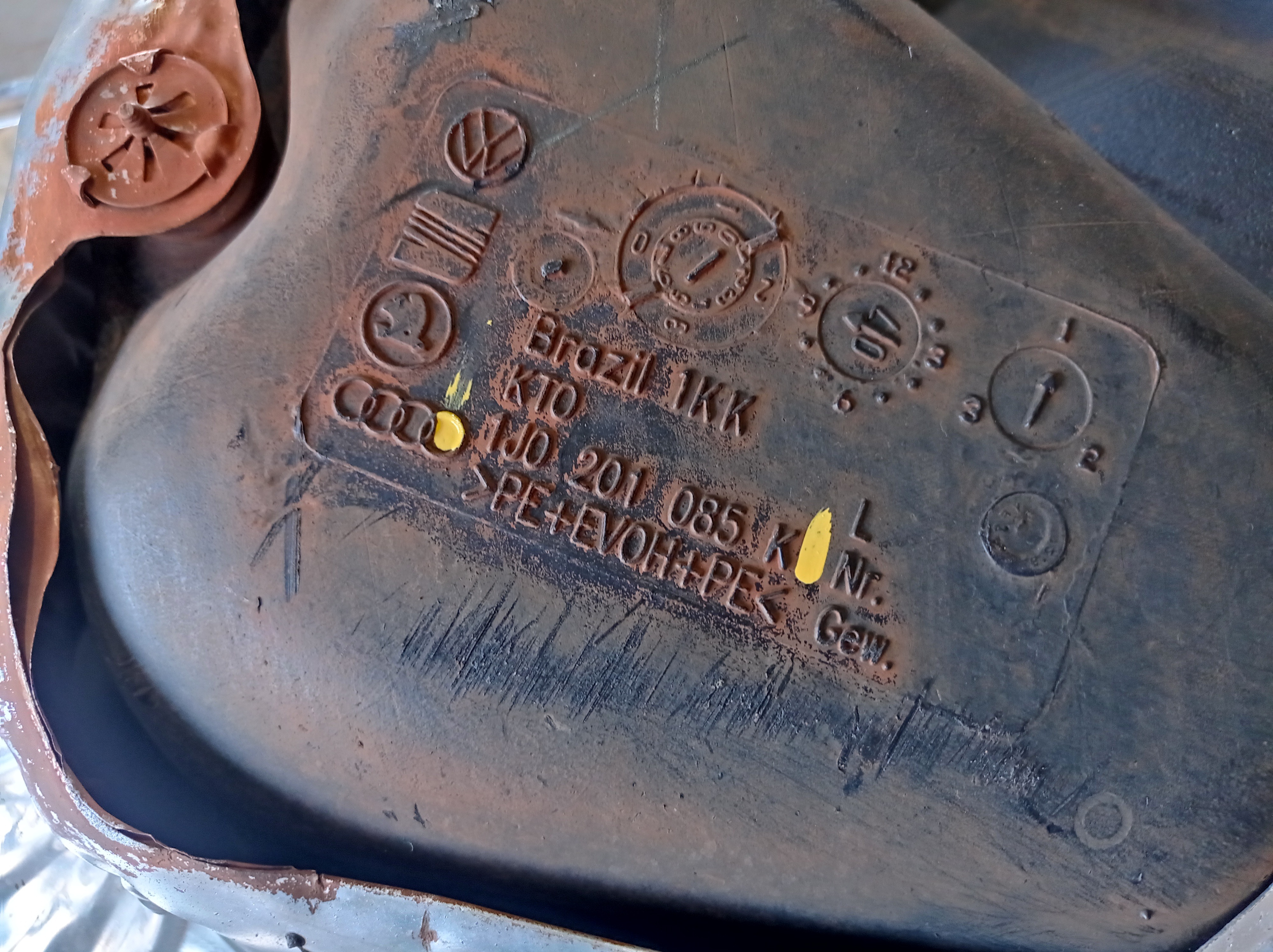 Tanque De Combustível Volkswagen Golf Sportline 1.6 08 V584 8