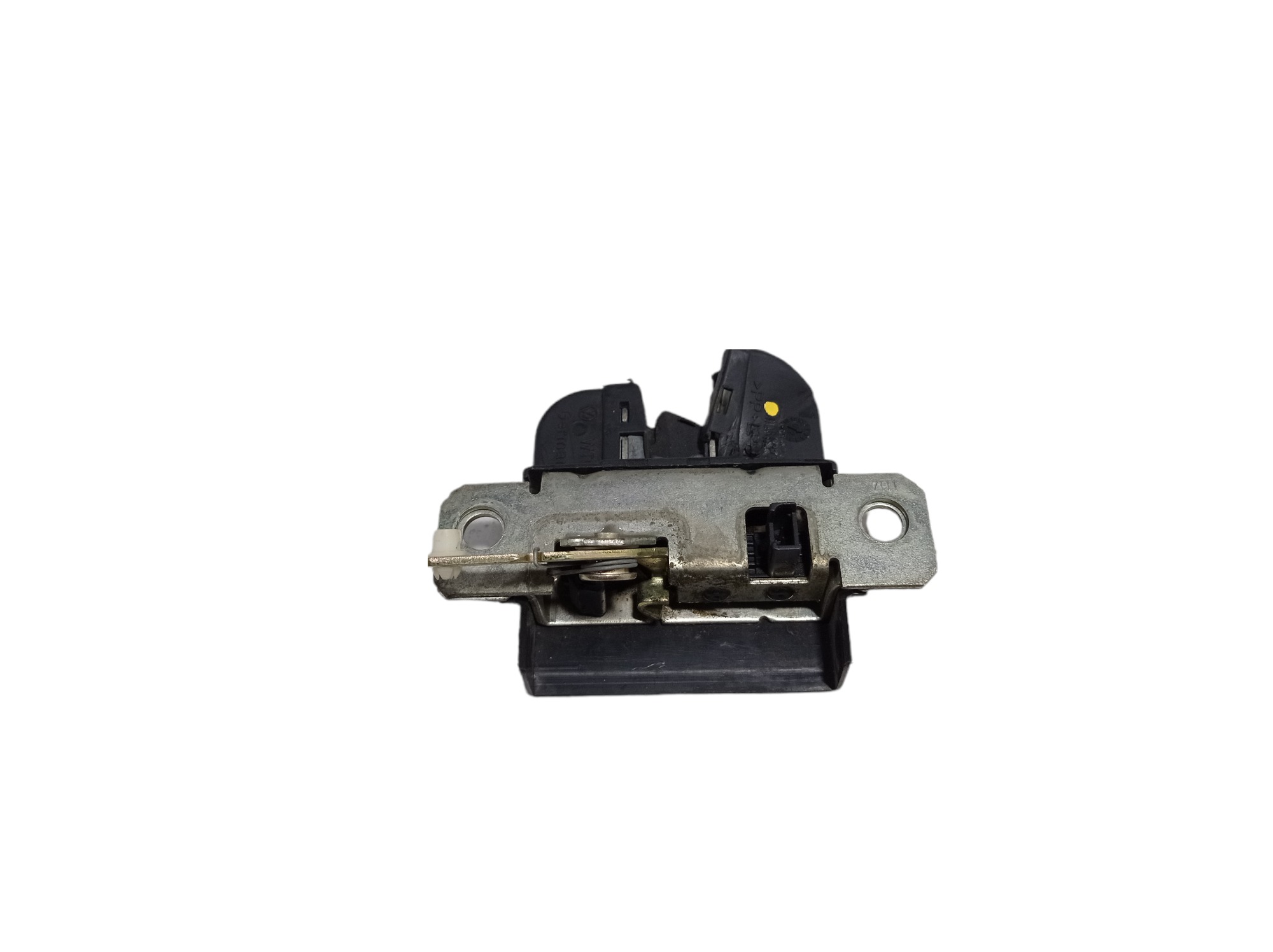 Fechadura Tampa Traseira Vw Polo 2002 6q6827505b V189 1
