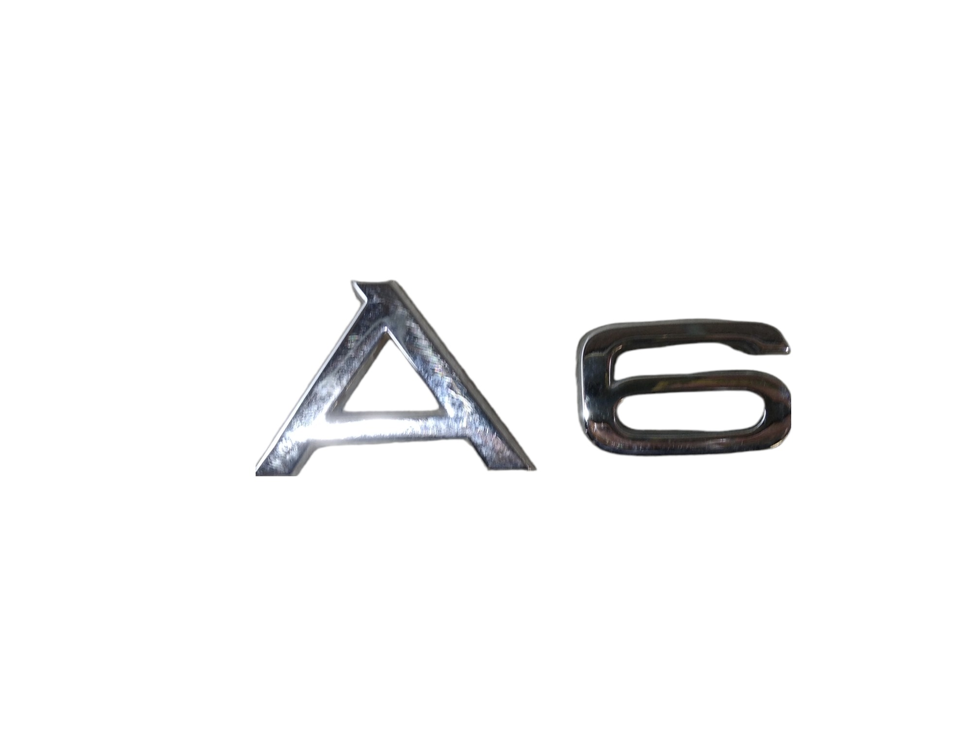 Emblema Tampa Traseira Audi A6 2001 2.7 V261 Prata 5