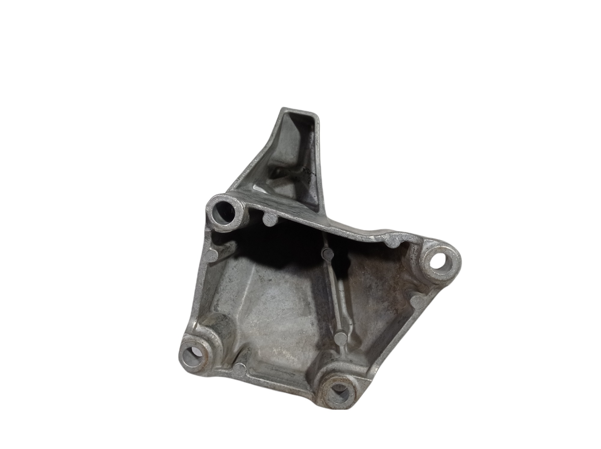 Suporte Esquerdo Motor Vw Passat V6 2001 V300 8d0199307g 4