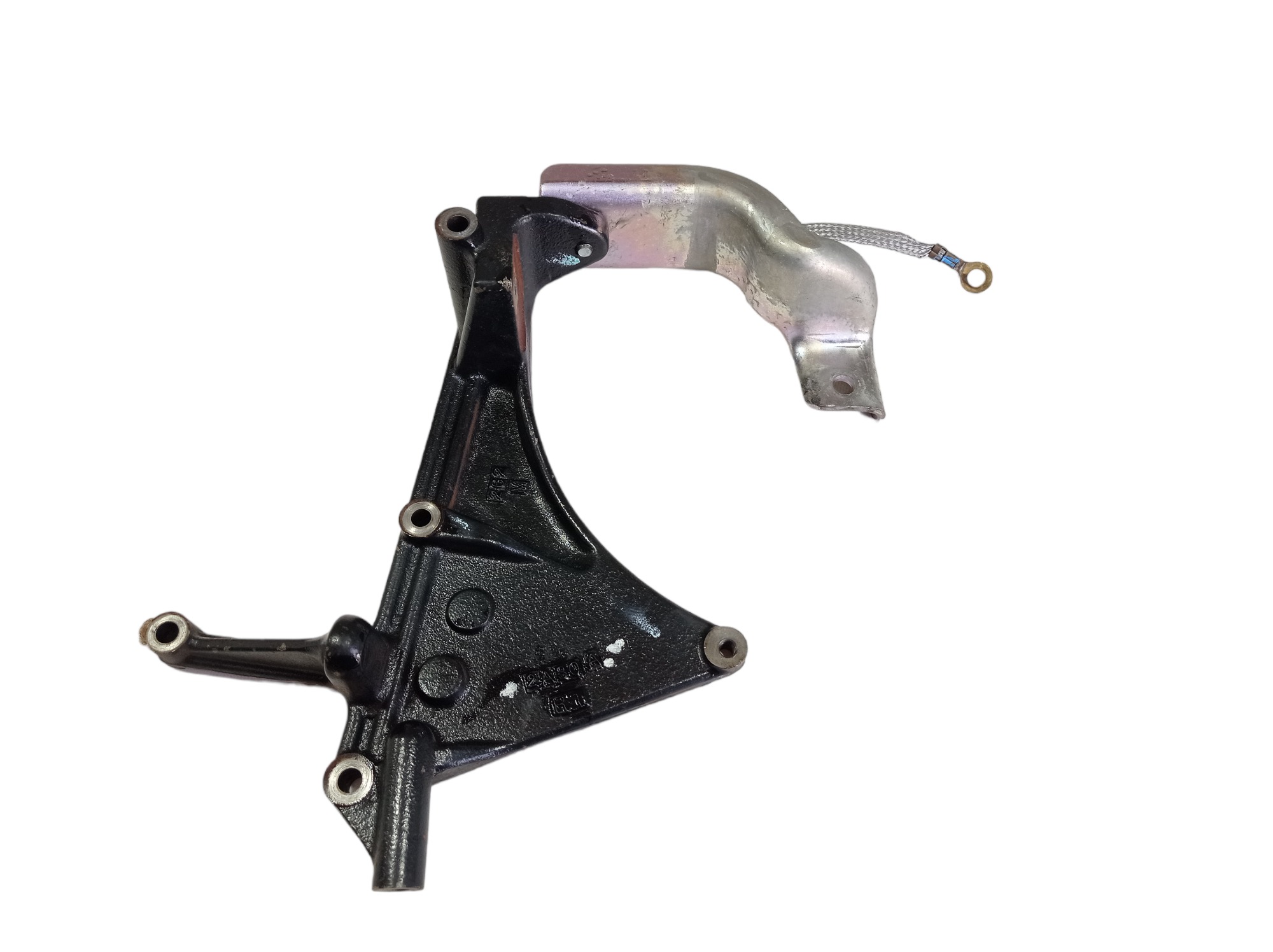 Suporte Válvula Egr Mitsubishi Pajero Full 3.2 2012 V575 3