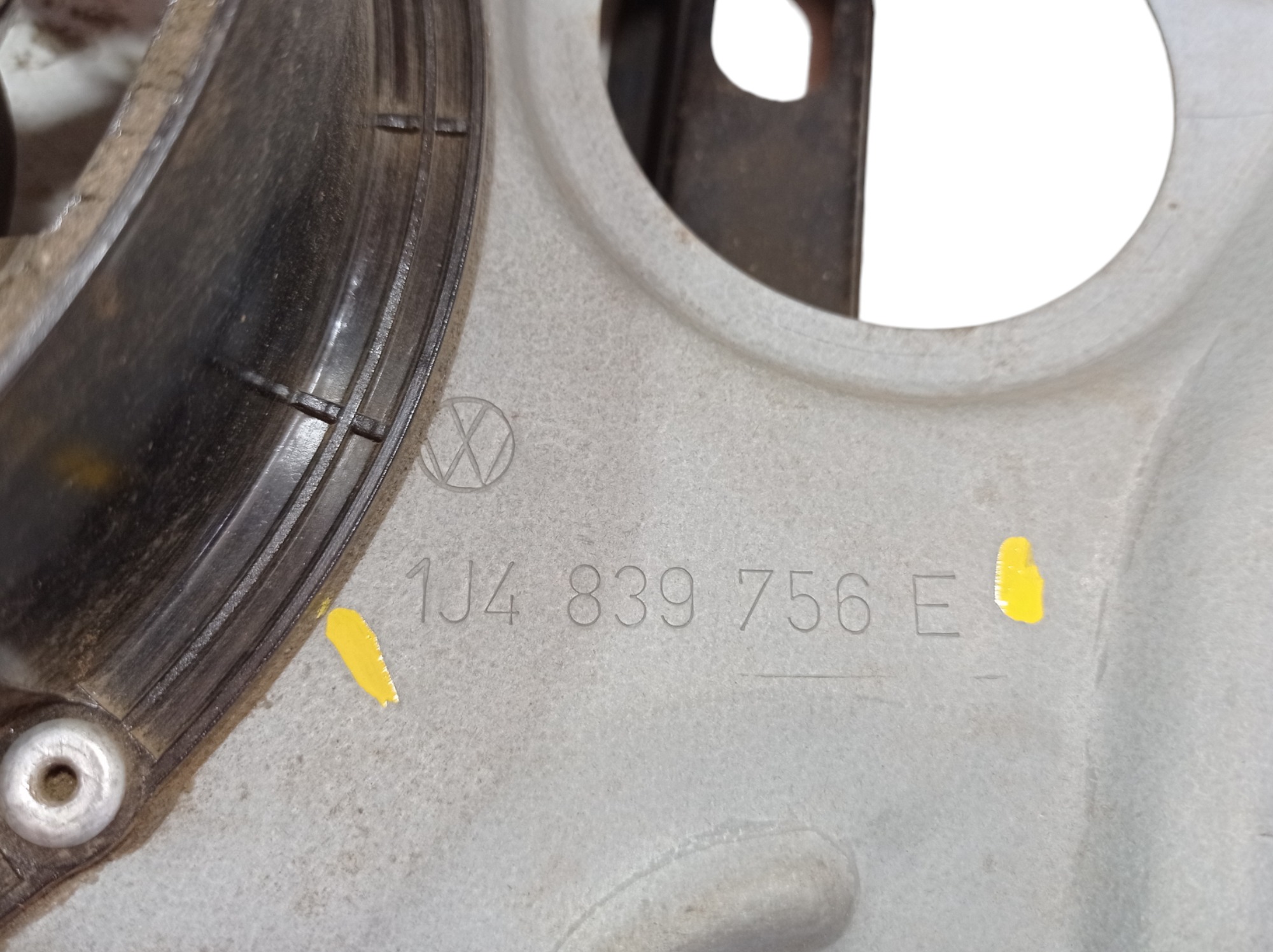 Máquina Vidro Traseiro Direito Vw Golf 2010 1j4839756e Vl 5