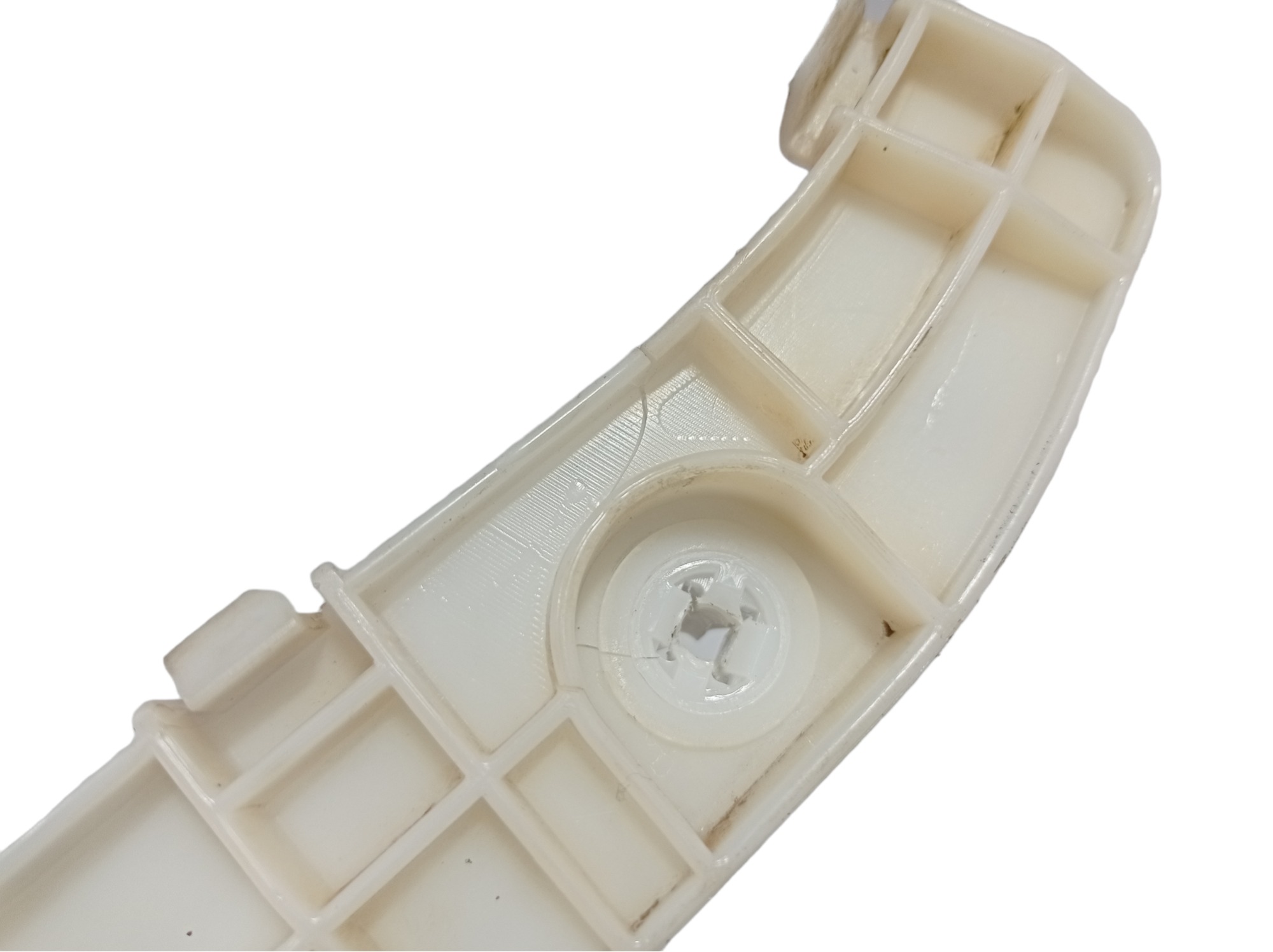 Guia Parachoque Traseira Direita Mitsubishi Full Pajero V455 6
