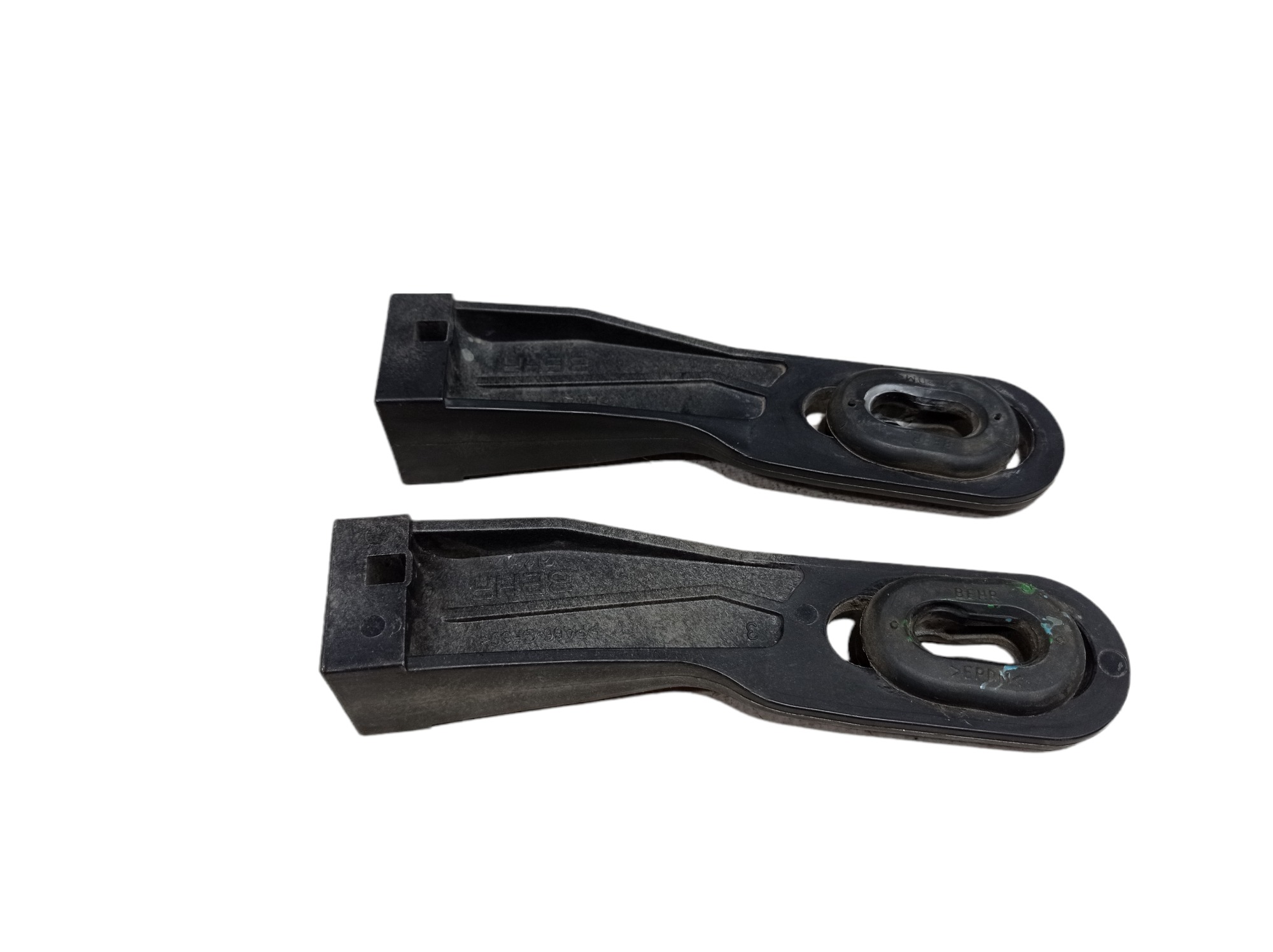 Suporte Superior Radiador Fiat Idea 1.8 16v Etorq 2014 V355 2