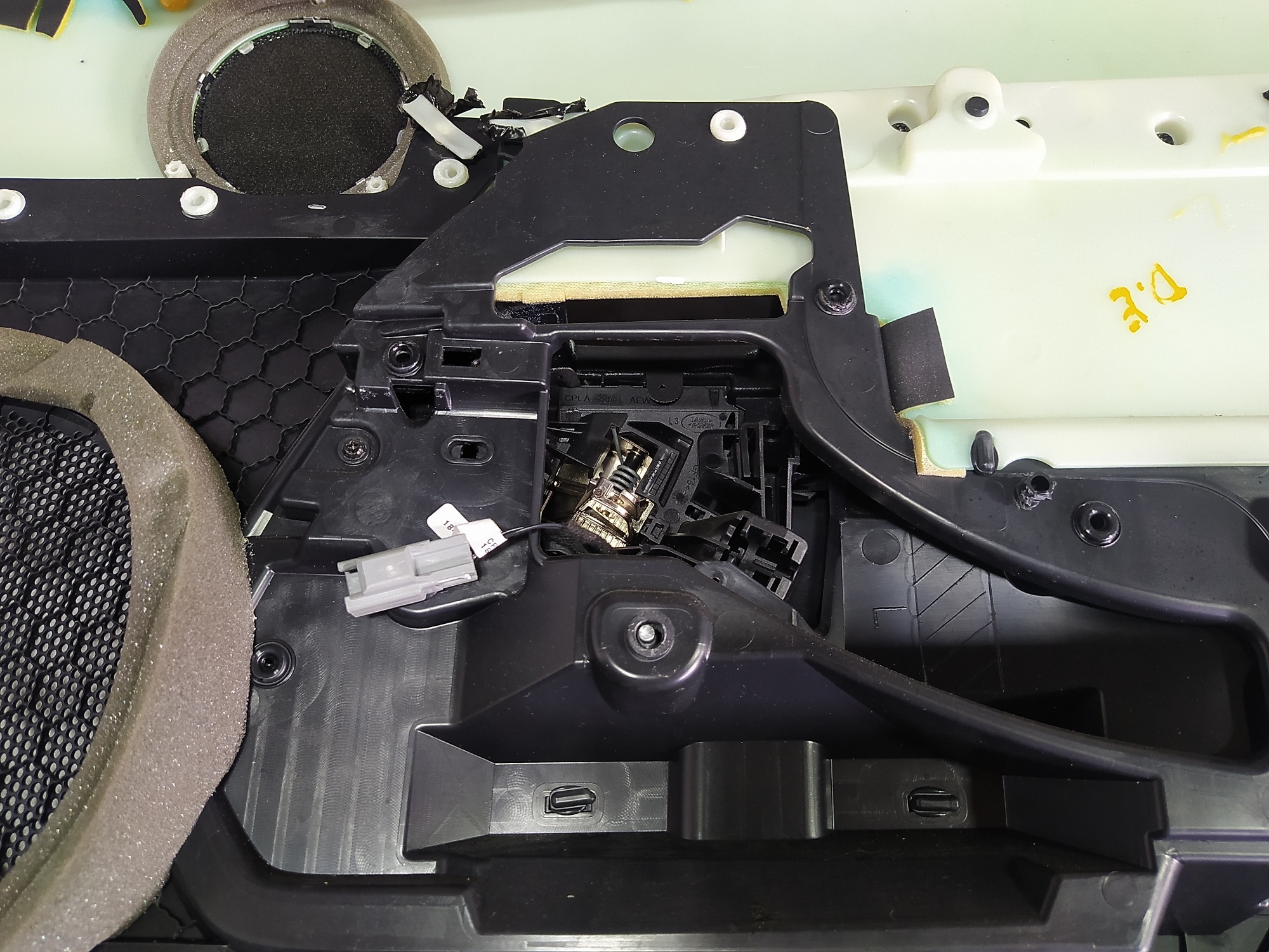 Forro De Porta Dianteira Esquerda Discovery 5 2019 V562 Preto 7