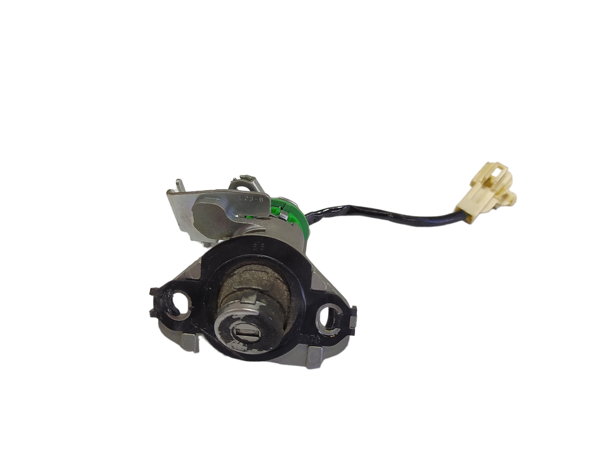Miolo Fechadura Tampa Traseira Lexus Is300 3.0 V6 2012 V545 9