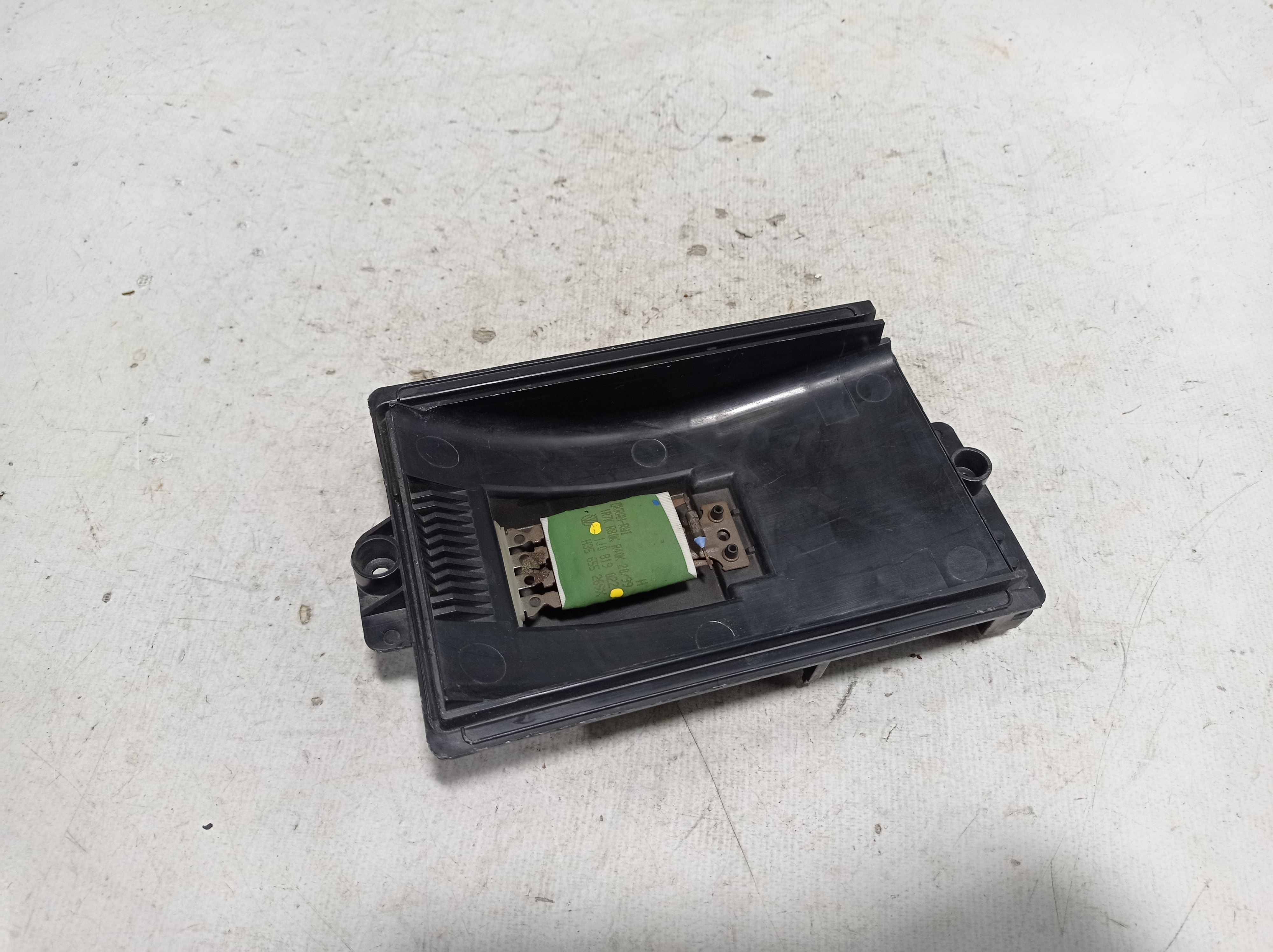 Resistencia Ventoinha Ar Condicionado Vw Golf 1999 2006 V2 10