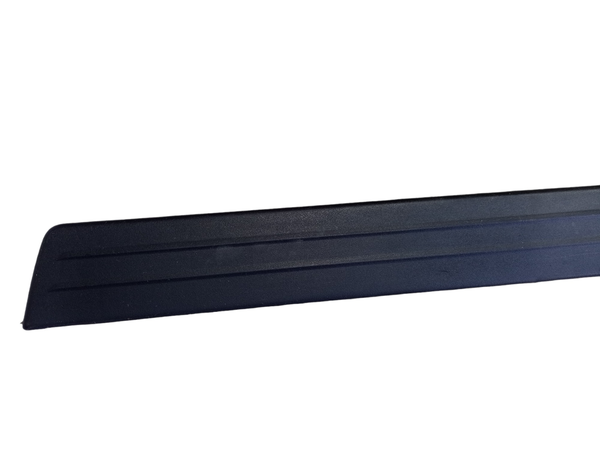 Soleira Externa Dianteira Direita Nissan Altima 2014 V564 Preto 2