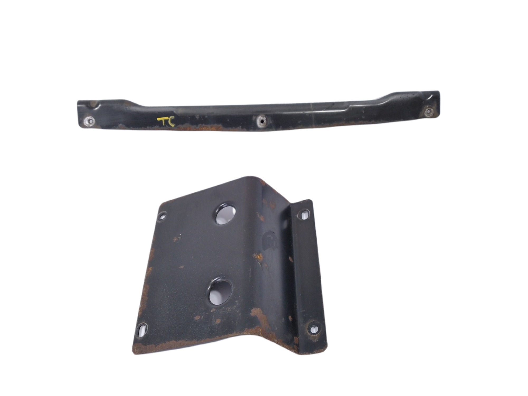 Guia Parachoque Traseiro Central Fiat Linea 2008 V362 2