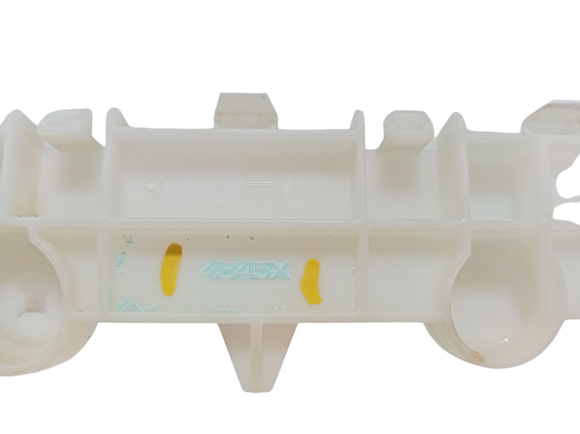 Guia Suporte Parachoque Traseiro Esquerdo Outlander 14 V551 6