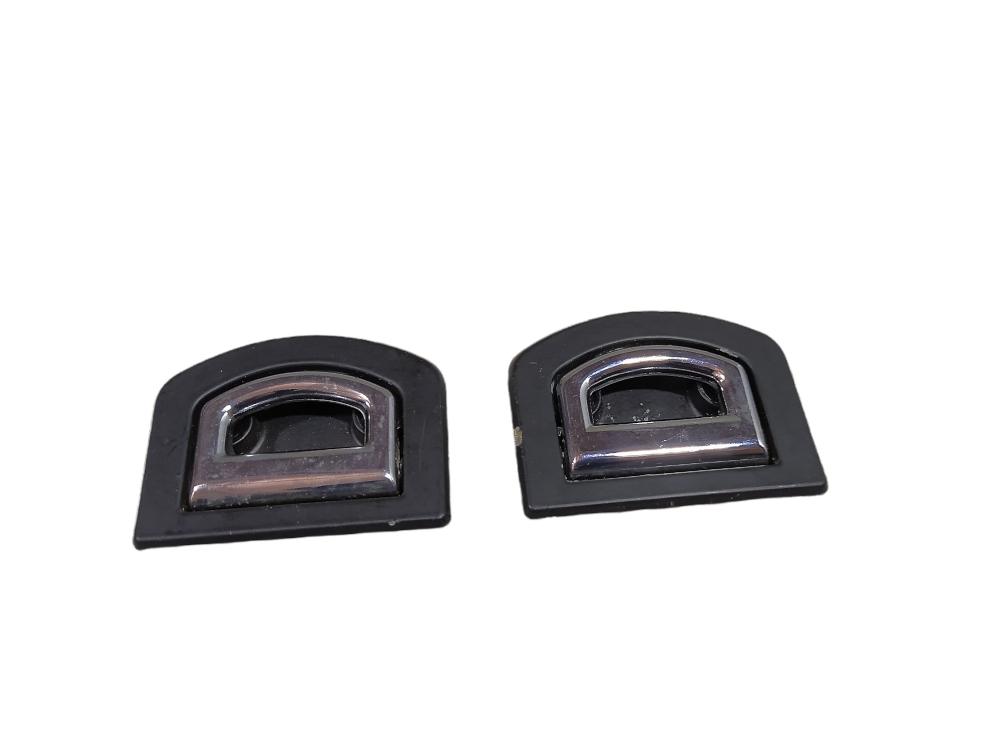 Trava Bagagem Porta Malas Vw Golf 2.0 2001 1j0864203b V454 2