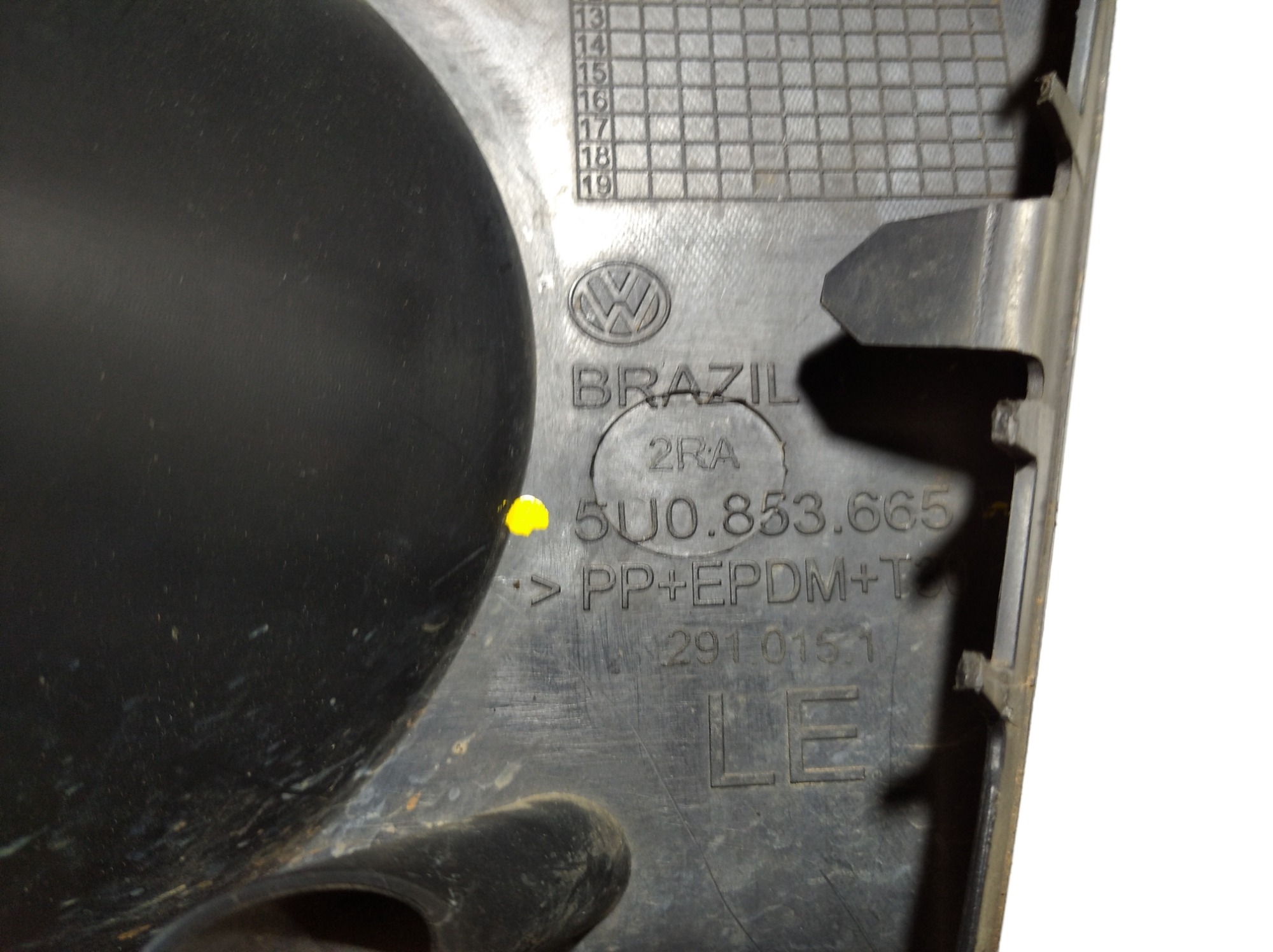 Moldura Farol Milha Esquerdo Vw Saveiro 2012 V335 5u0853665f 4