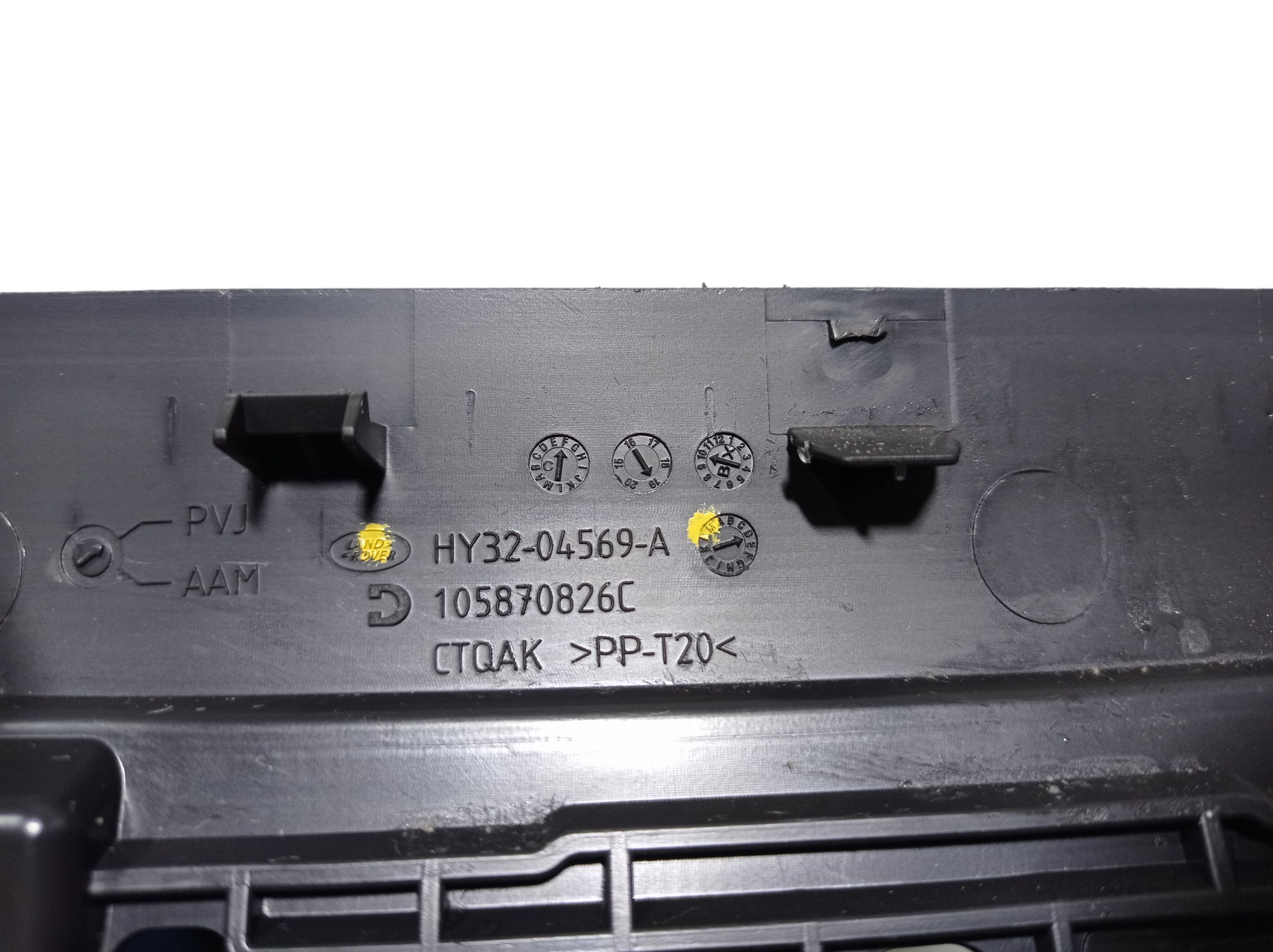 Moldura Traseira Console Land Rover Discovery 5 2019 V562 1