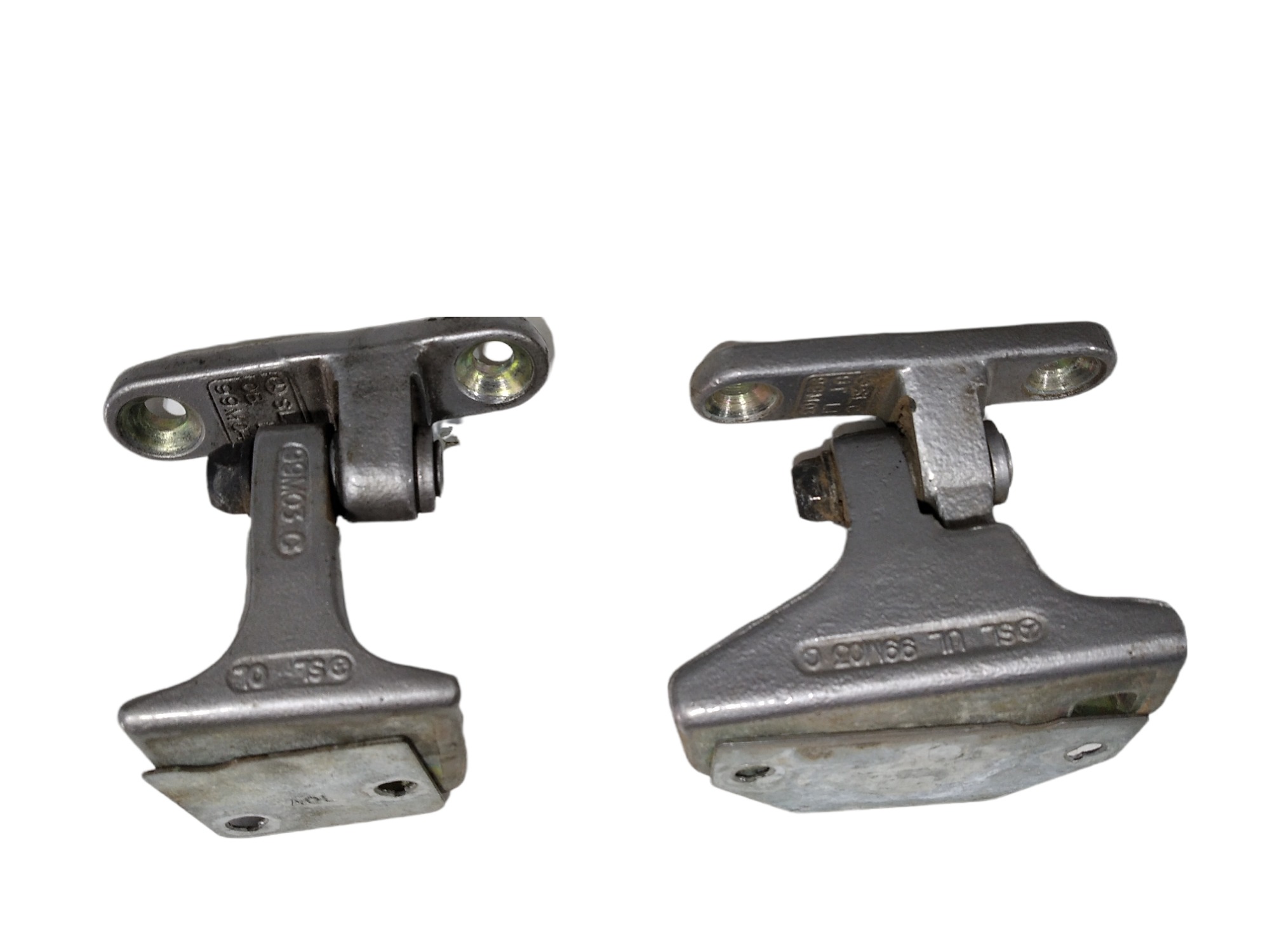 Dobradiça Porta Dianteira Esquerda Mercedes A160 1999 V388 4