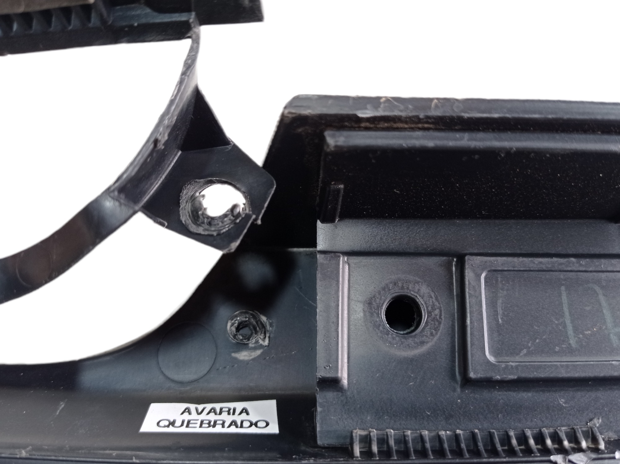 Moldura Central Luz Freio Vw Saveiro Cross 2020 V467 9