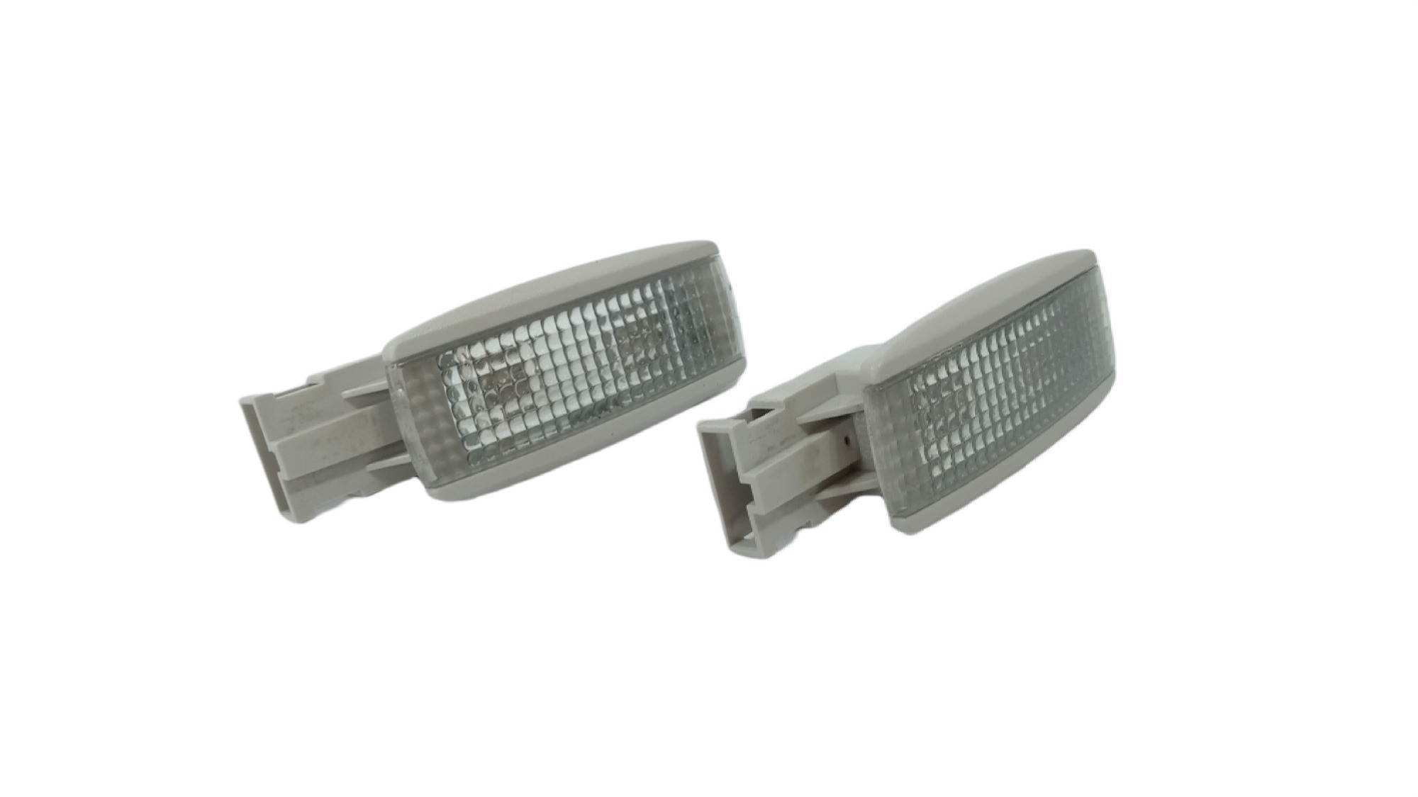 Luz Quebra Sol Vw Fox G2 2014 V340 3