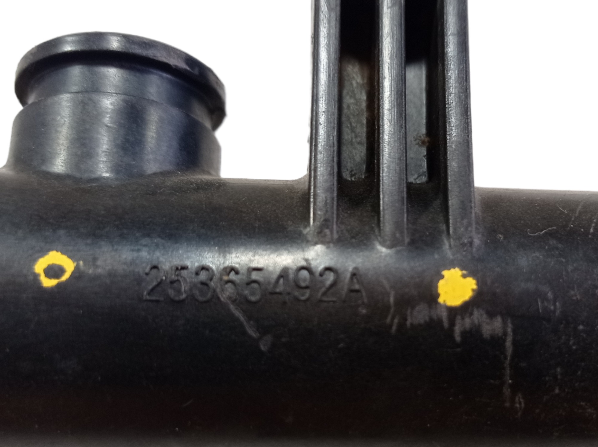 Flauta Combustível Gm Onix Cobalt 1.4 8v 25365492a Vl 7