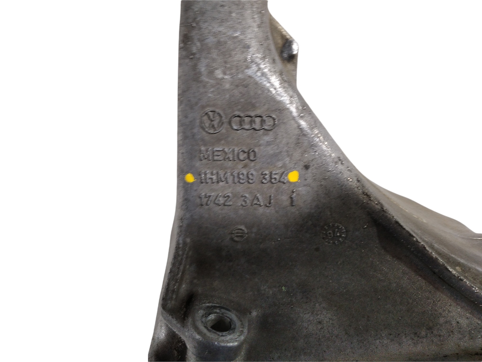 Suporte Motor Vw Golf 2.0 1994 1998 V308 1hm199354 3