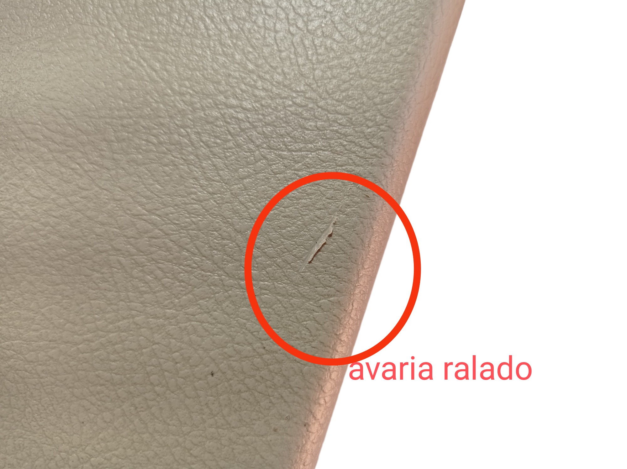 Acabamento Esquerda Porta Malas Discovery 4 2010 A 2014 V582 6