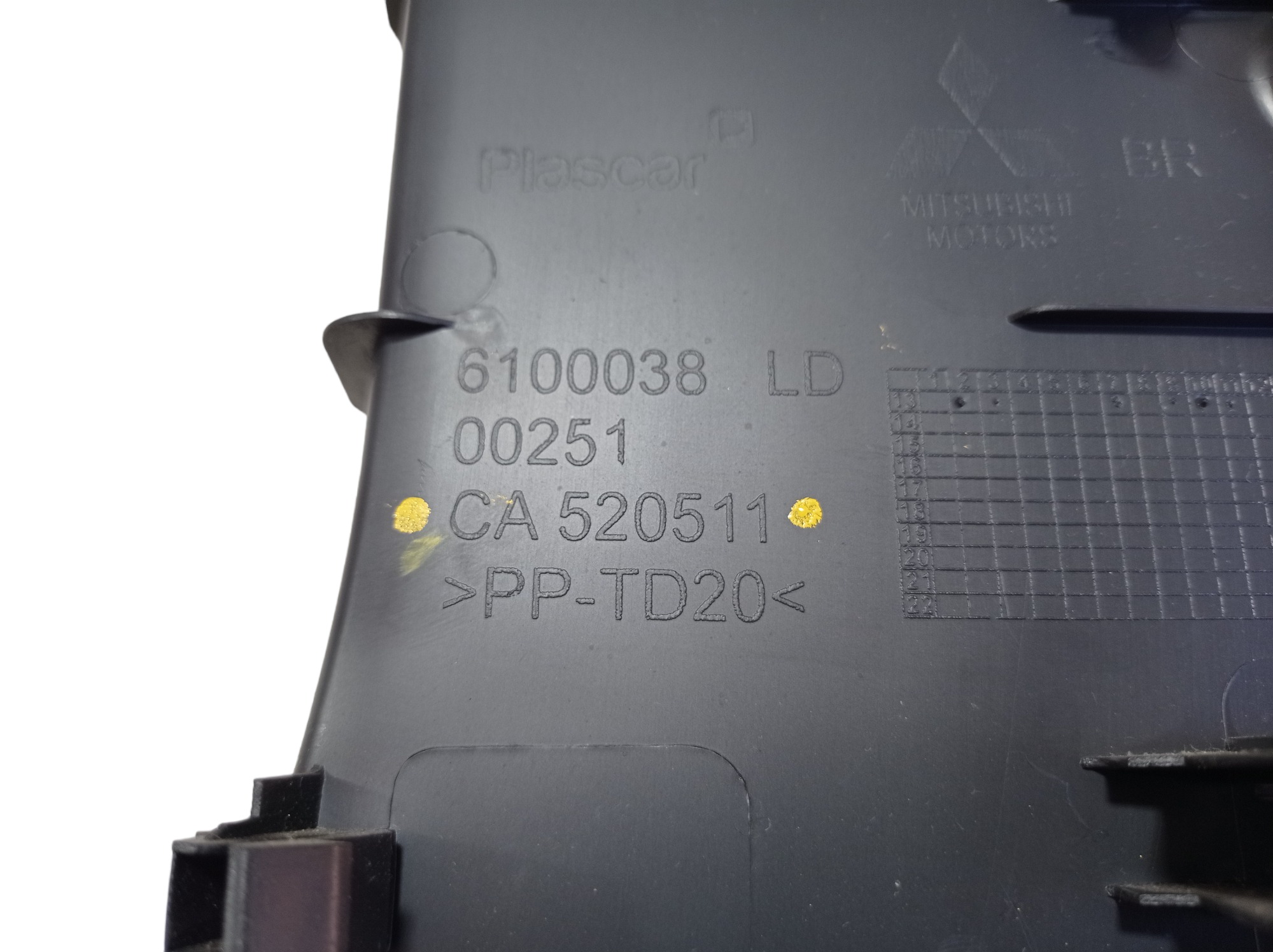 Acabamento Lateral Direito Painel Mitsubishi Asx 2014 V574 6