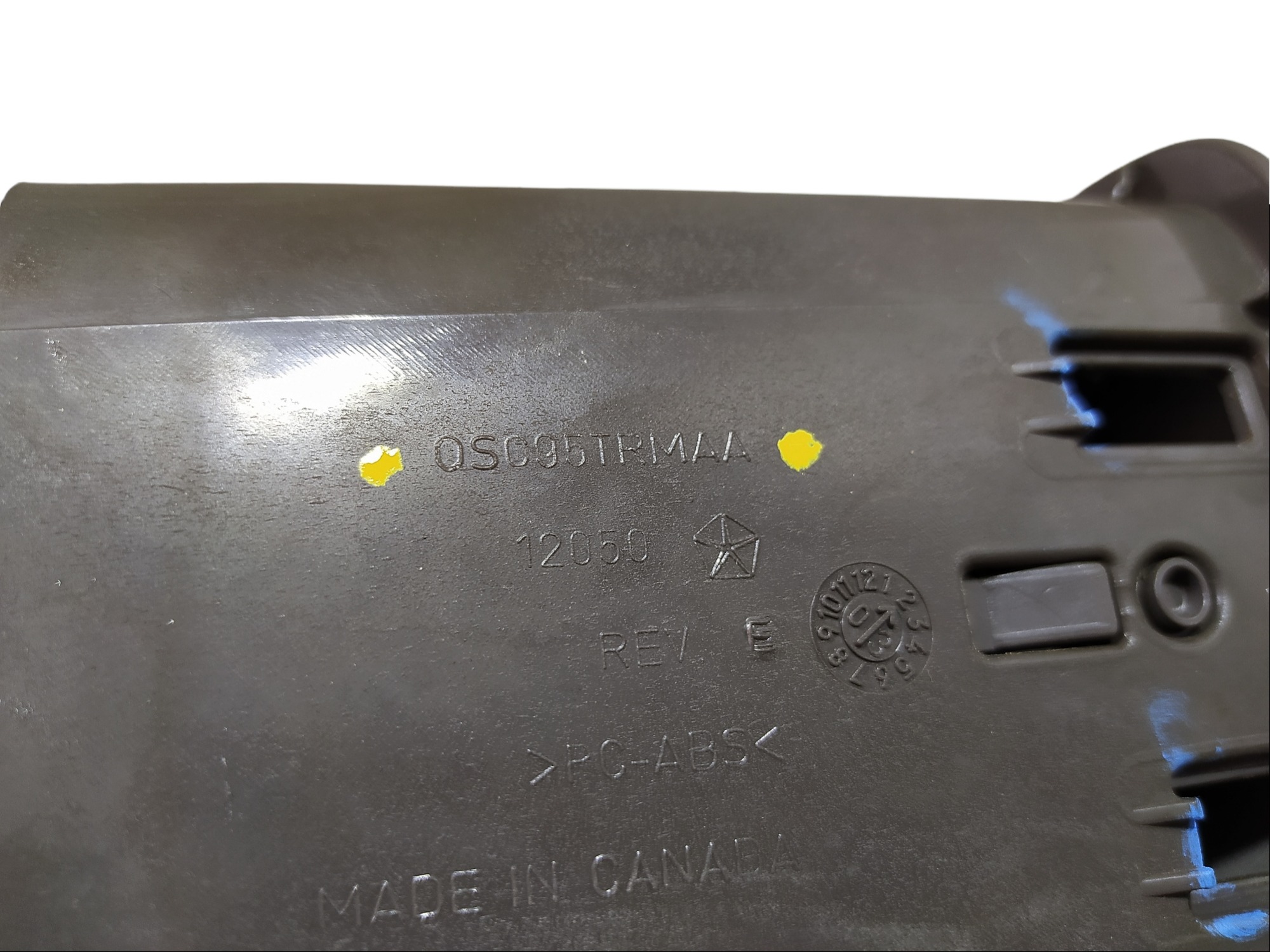 Difusor Ar Direito Chrysler Grand Caravan 03 V458 Osc95trmaa 9