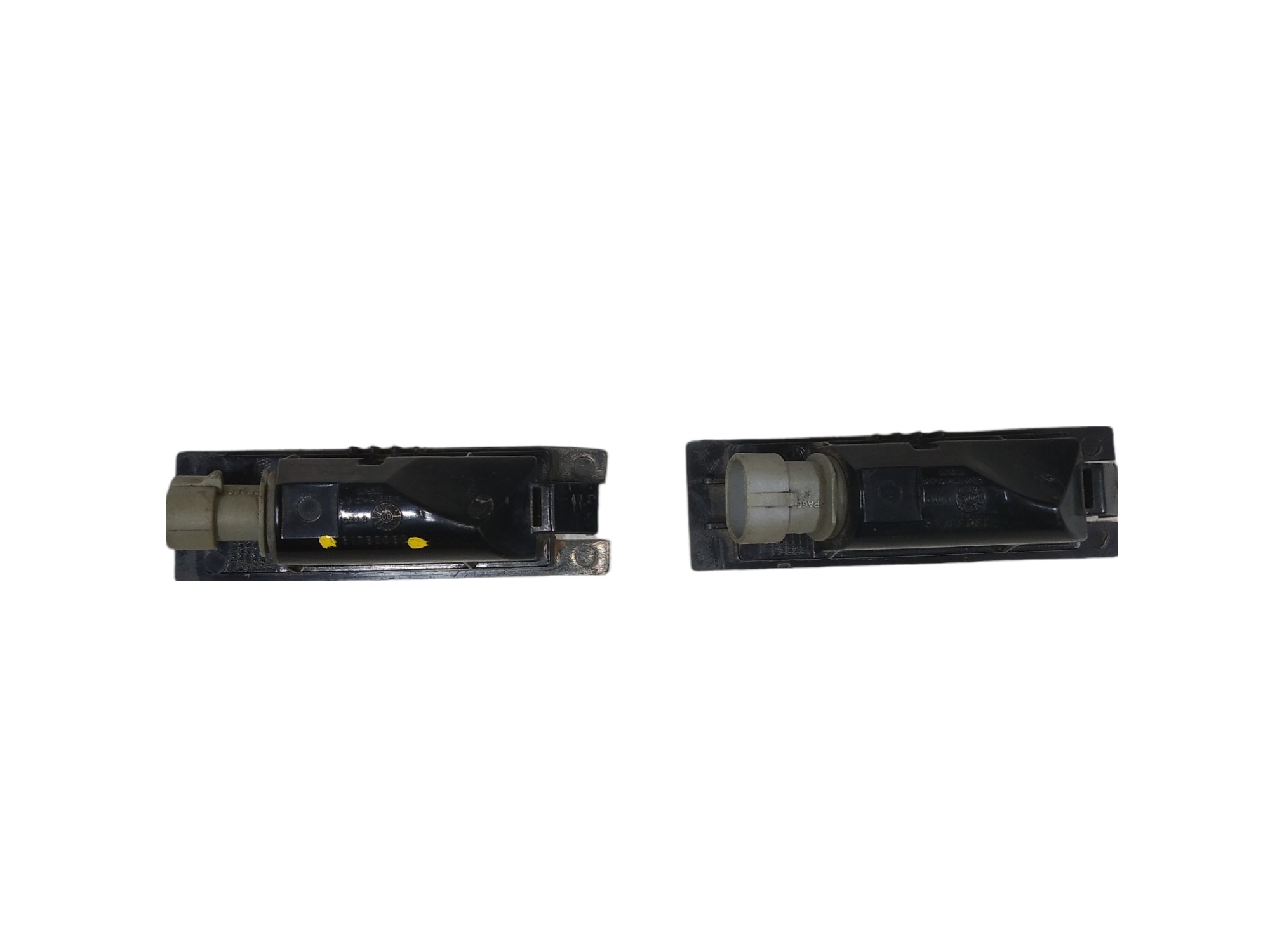 Luz De Placa Fiat Punto Sporting 2015 V344 51793060 5