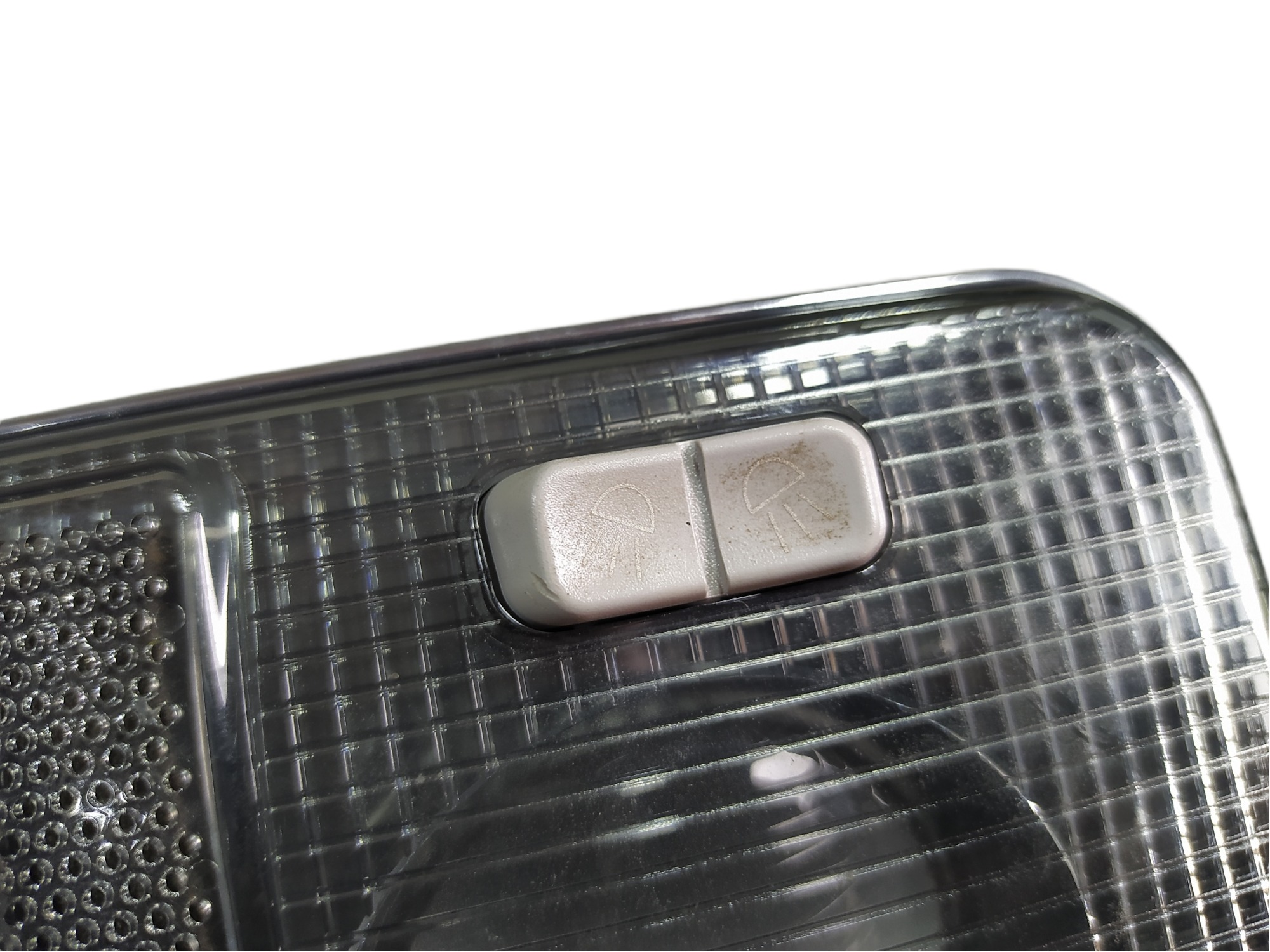 Luz Cortesia Dianteira Fiat Linea 2012 0884200 V468 1