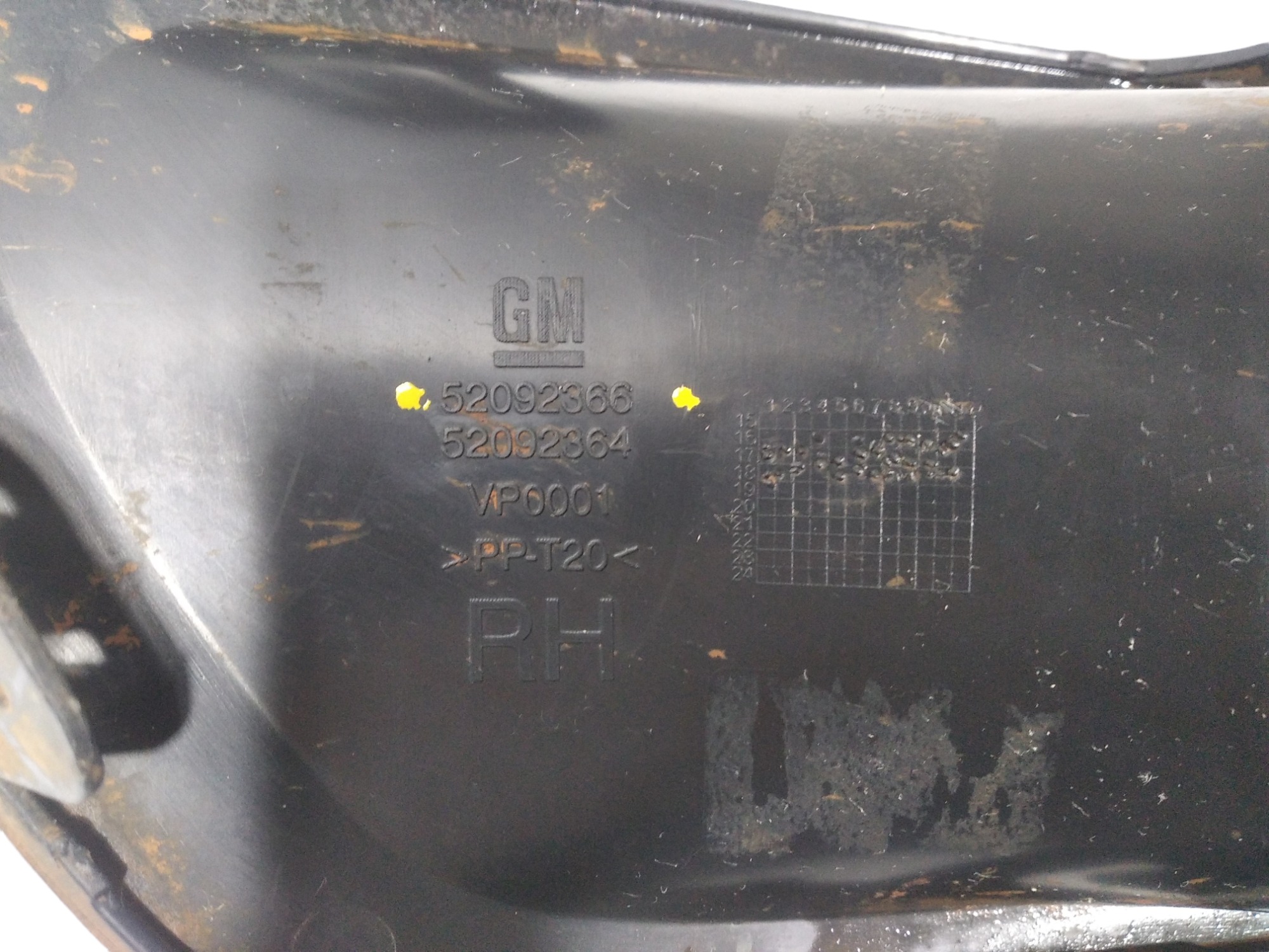 Moldura Farol Milha Direito Gm Prisma 2019 V338 5