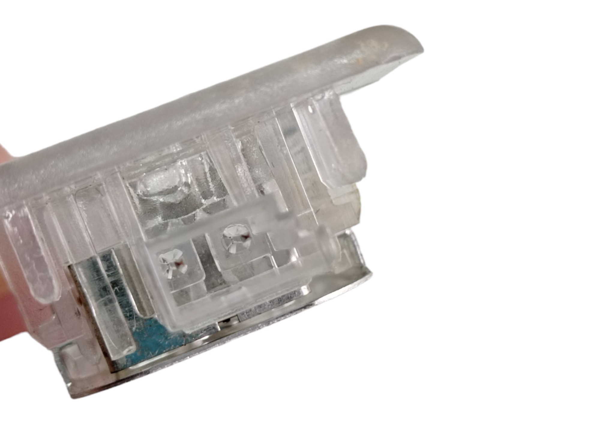 Luz Interna Direita Porta Malas Range Rover Vogue 2011 V546 2