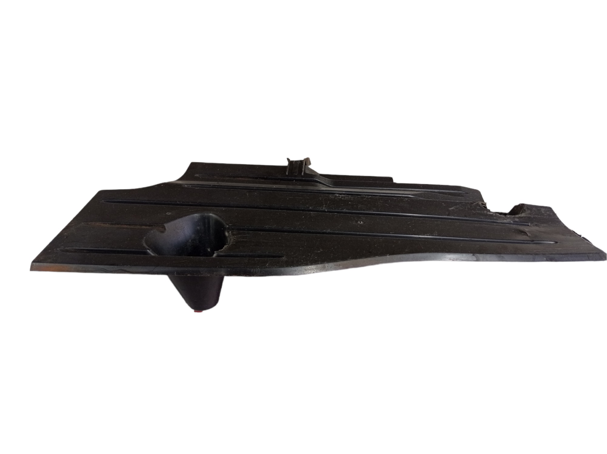 Defletor Direito Escape Ford Focus Se 1.6 2014 V476 2