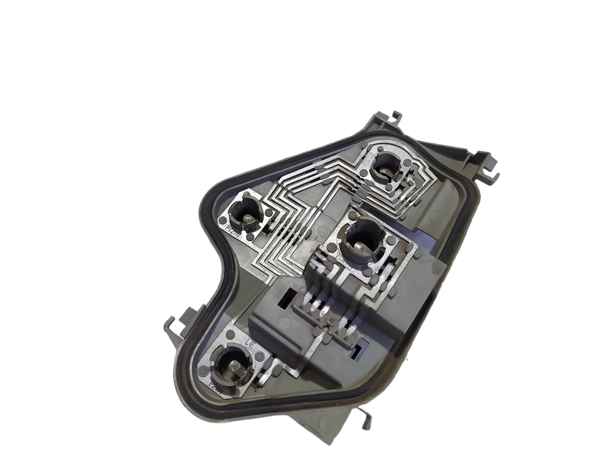 Circuito Soquete Lanterna Esquerda Vw Fox 2004 A 2008 Vl 5