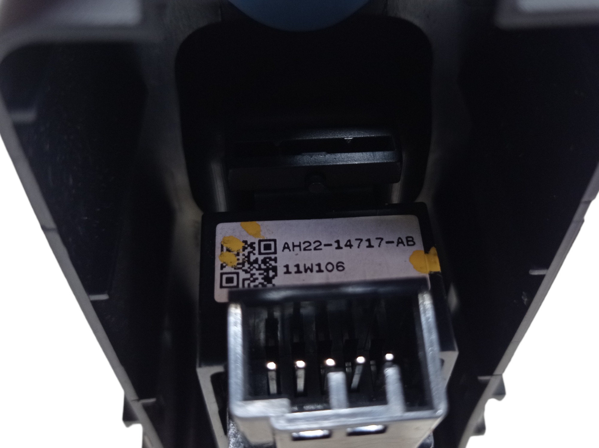 Moldura Botão Vidro Porta Trase Esq Discovery 4 2010 14 V582 8