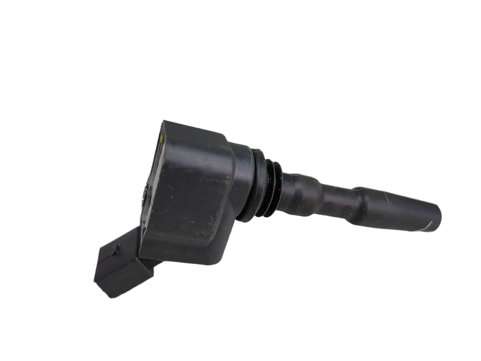 Bobina Ignição Vw Saveiro Cross 1.6 16v 2020 04e905110m V467 2