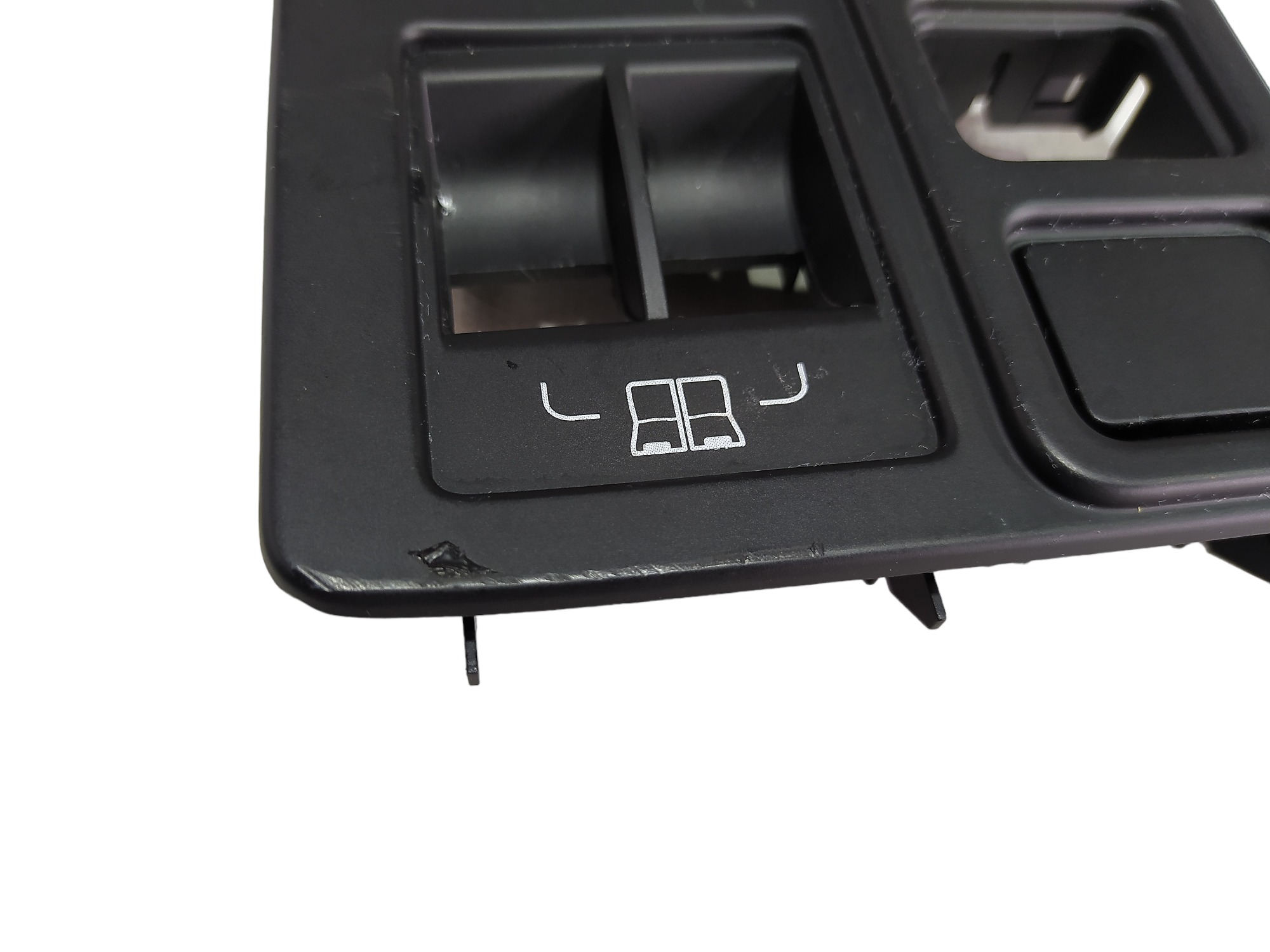 Moldura Botão Console Central Land Rover Discovery 5 V562 5