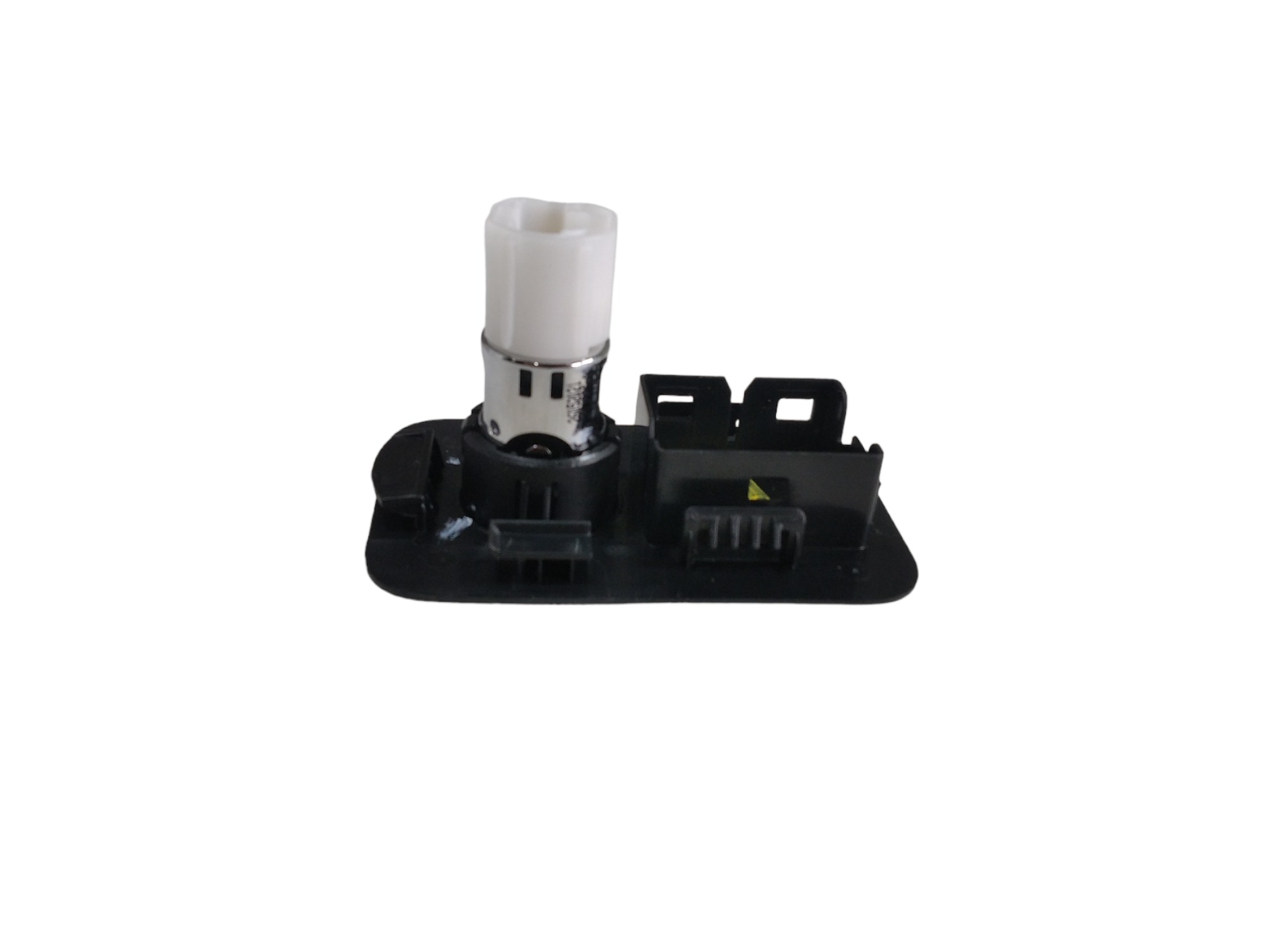 Tomada 12v Porta Mala Range Rover Evoque 2.0 2022 V572 4